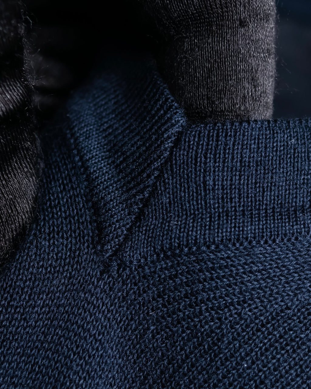 "PRADA" Raglan sleeves cotton navy color knit