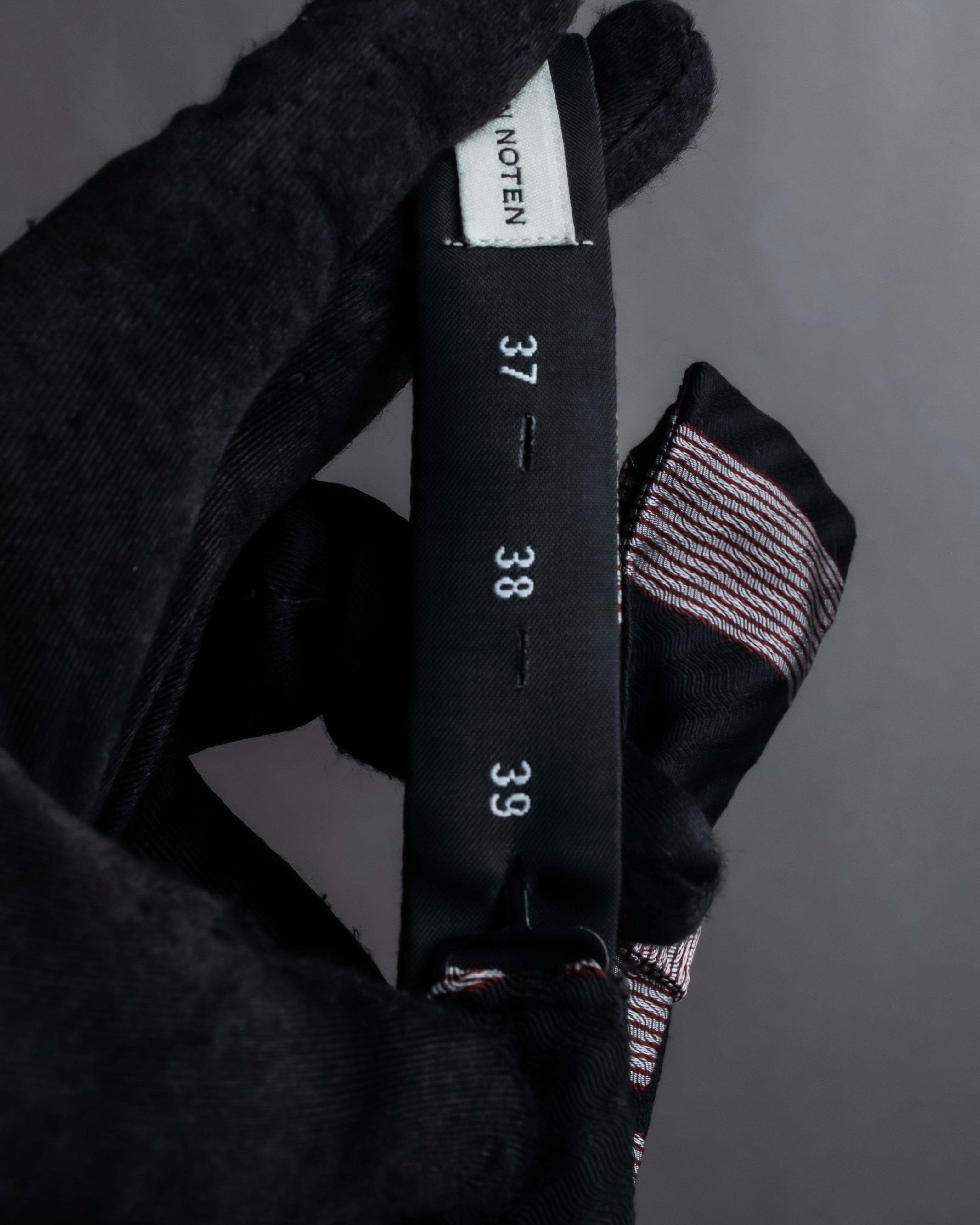 "DRIES VAN NOTTEN" Herringbone striped silk bow tie