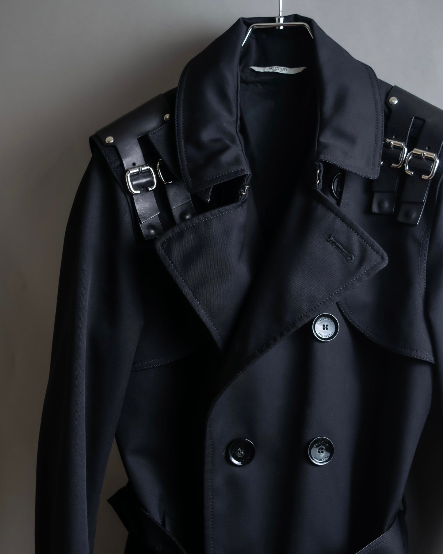 "VALENTINO" Belt docking design leather switching trench coat