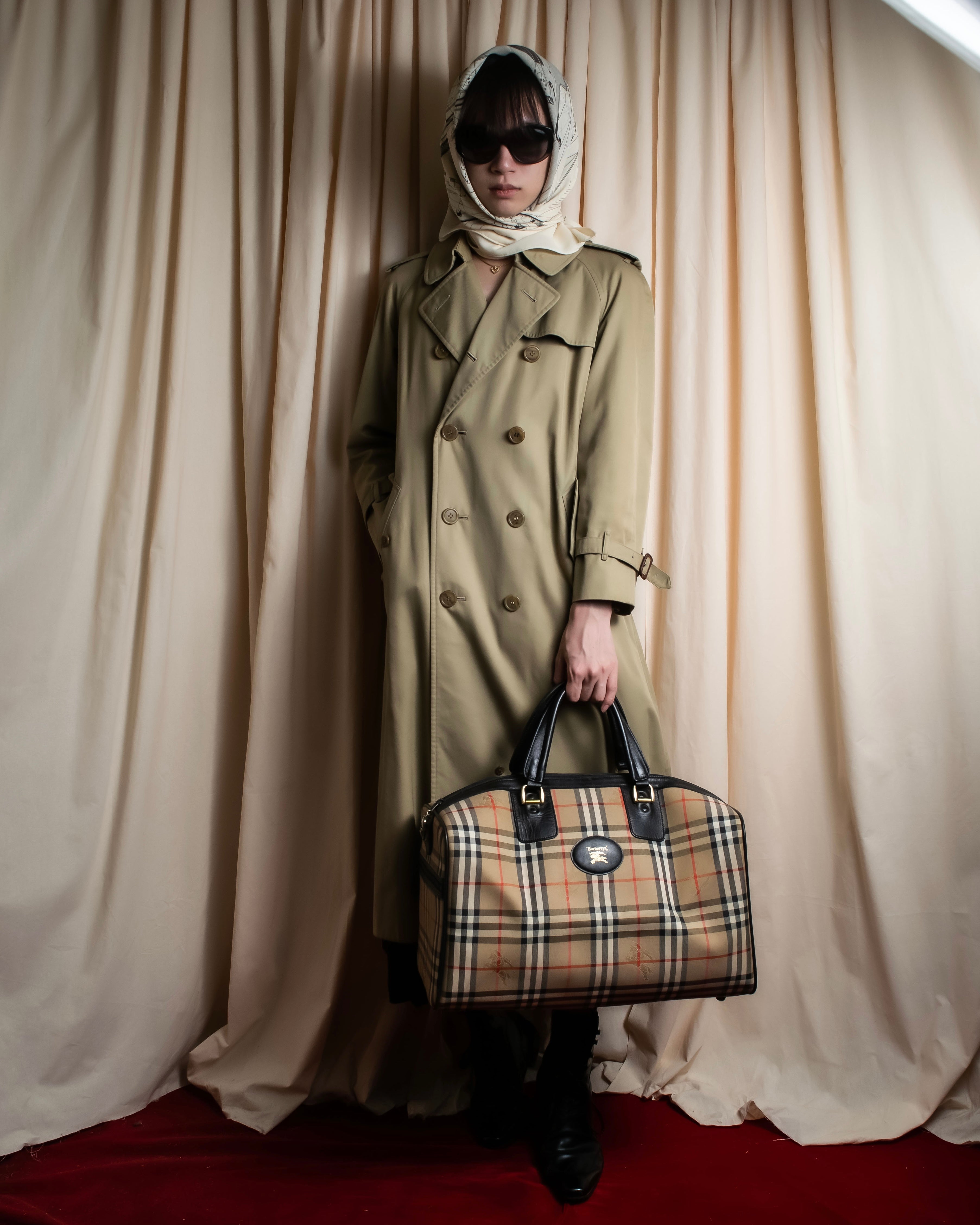 オンライン 在庫 Burberry ノバチェック キャンバスレザー ボストン