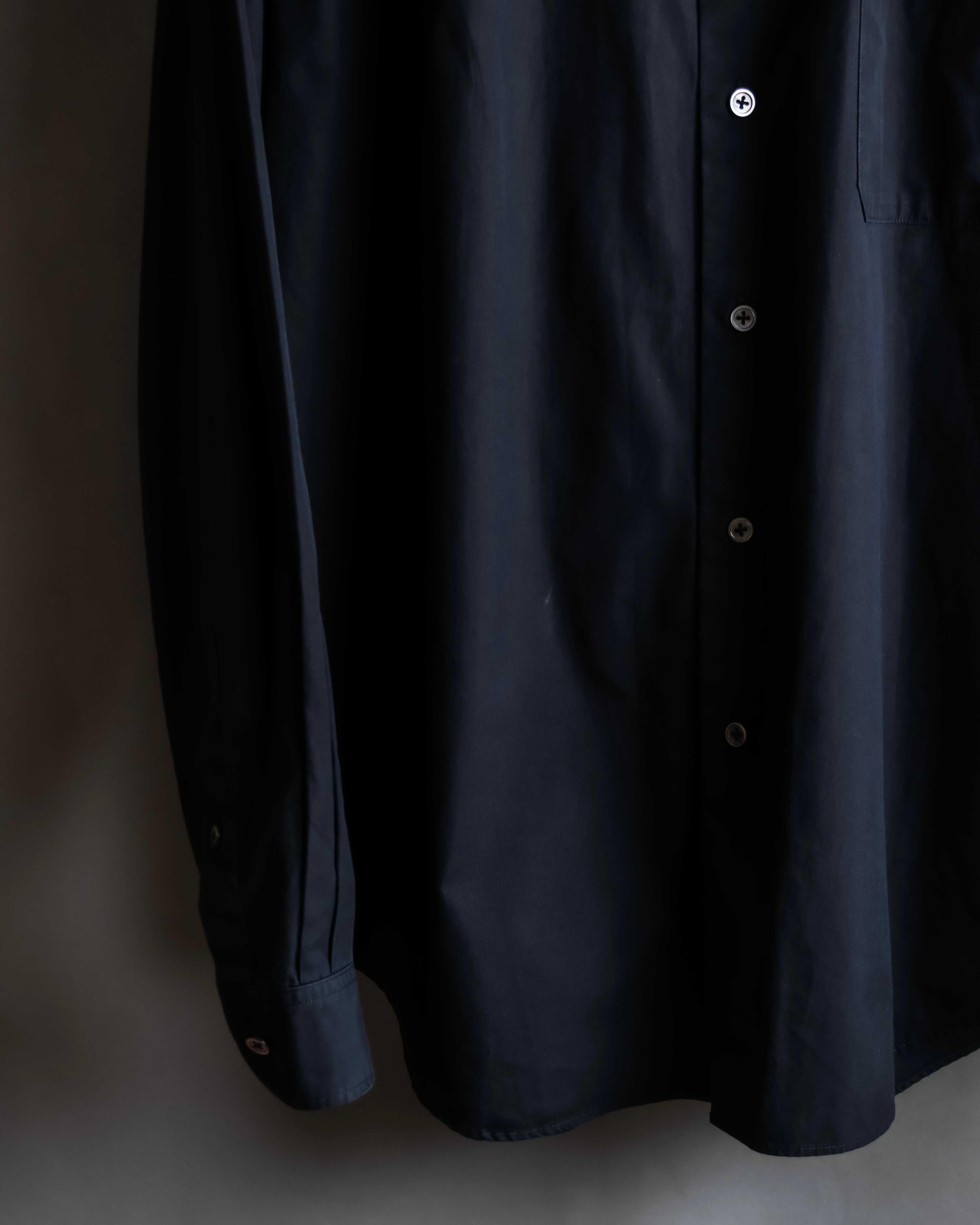 "Yohji Yamamoto COSTUME d’HOMME" Minimal detail cotton poplin black shirt