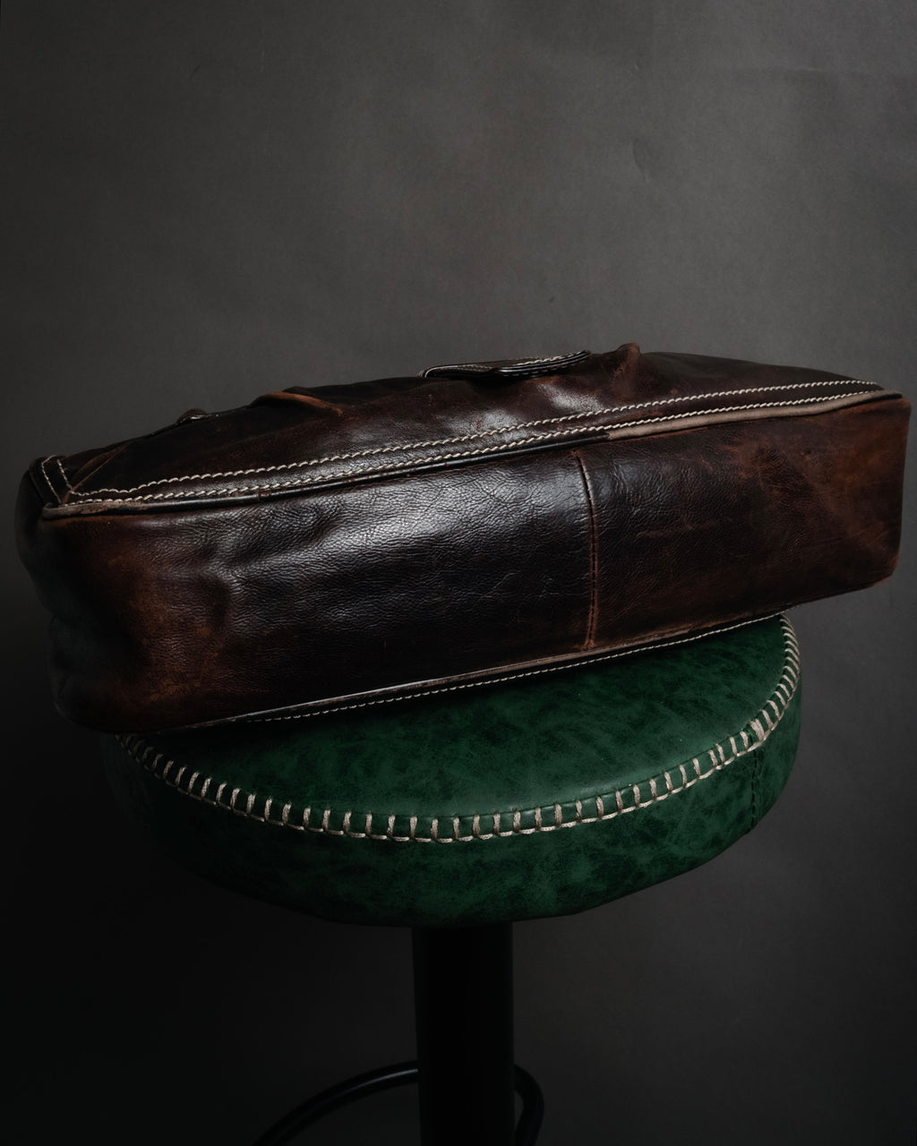 “CELINE” 00’s Buckled contrast stitch shoulder bag