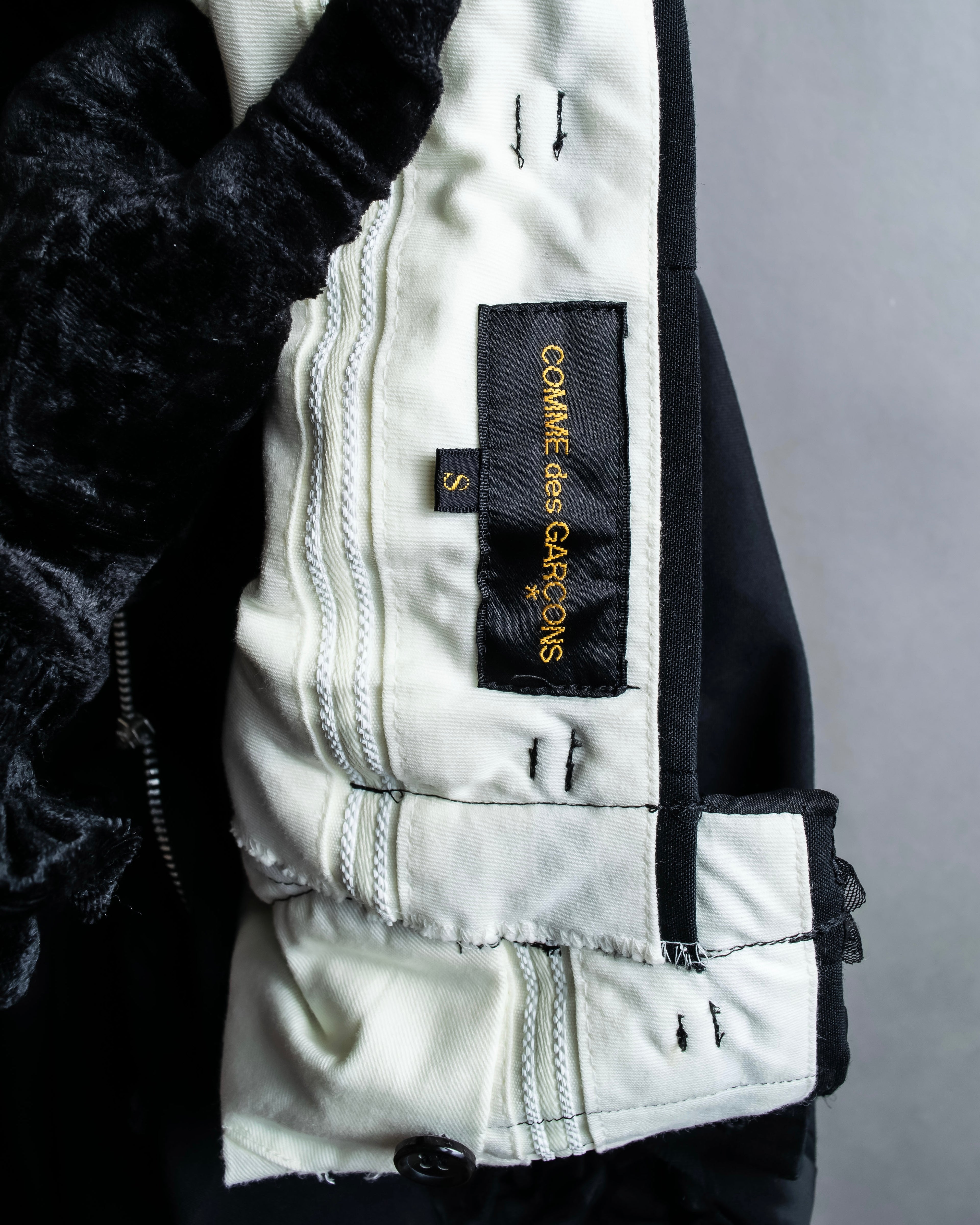 "COMME des GARCONS" Ruffle & tulle asymmetrical docking sarouel slacks