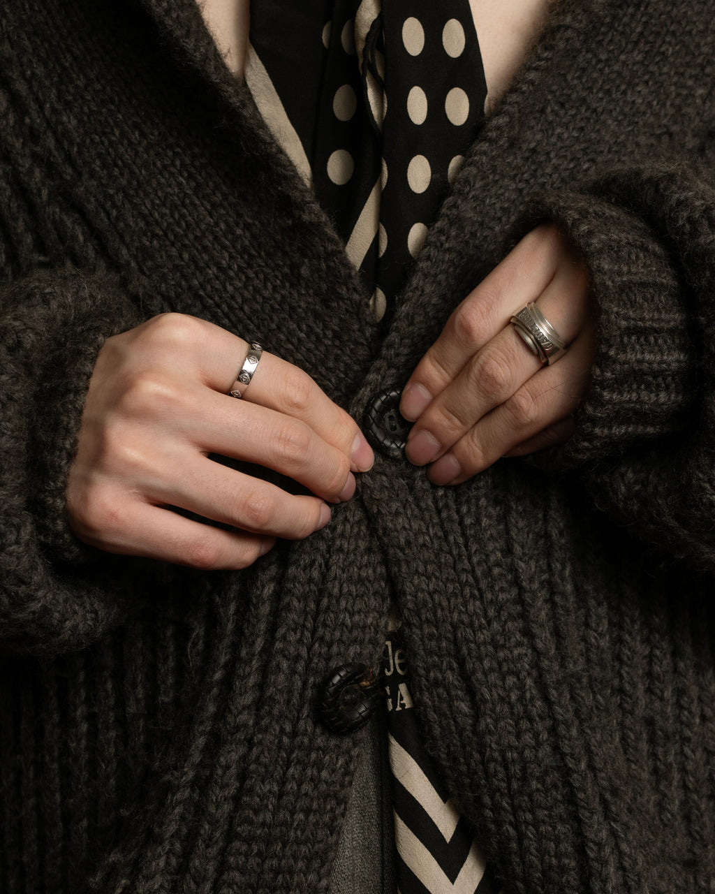 -SPECIAL- "BOTTEGA VENETA"
00's-10's Thomas Mayer period shawl collar cardigan