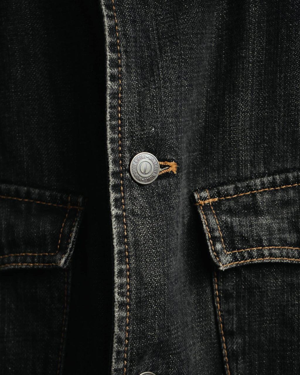 -MOOD MILLÉSIMES- 00’s faded black denim shirt jacket