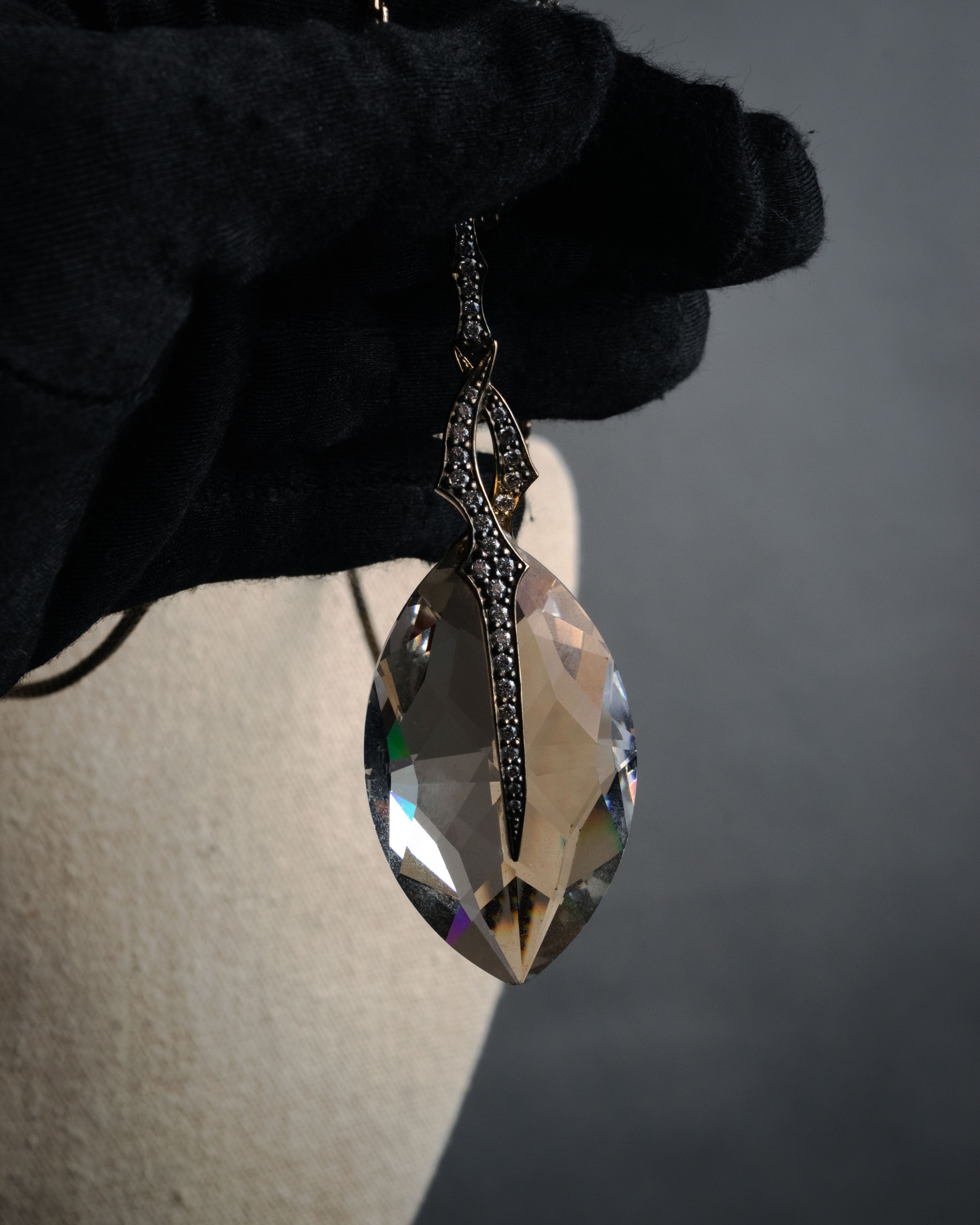 “Stephen Webster” 2000-2010 Crystal haze pendant necklace