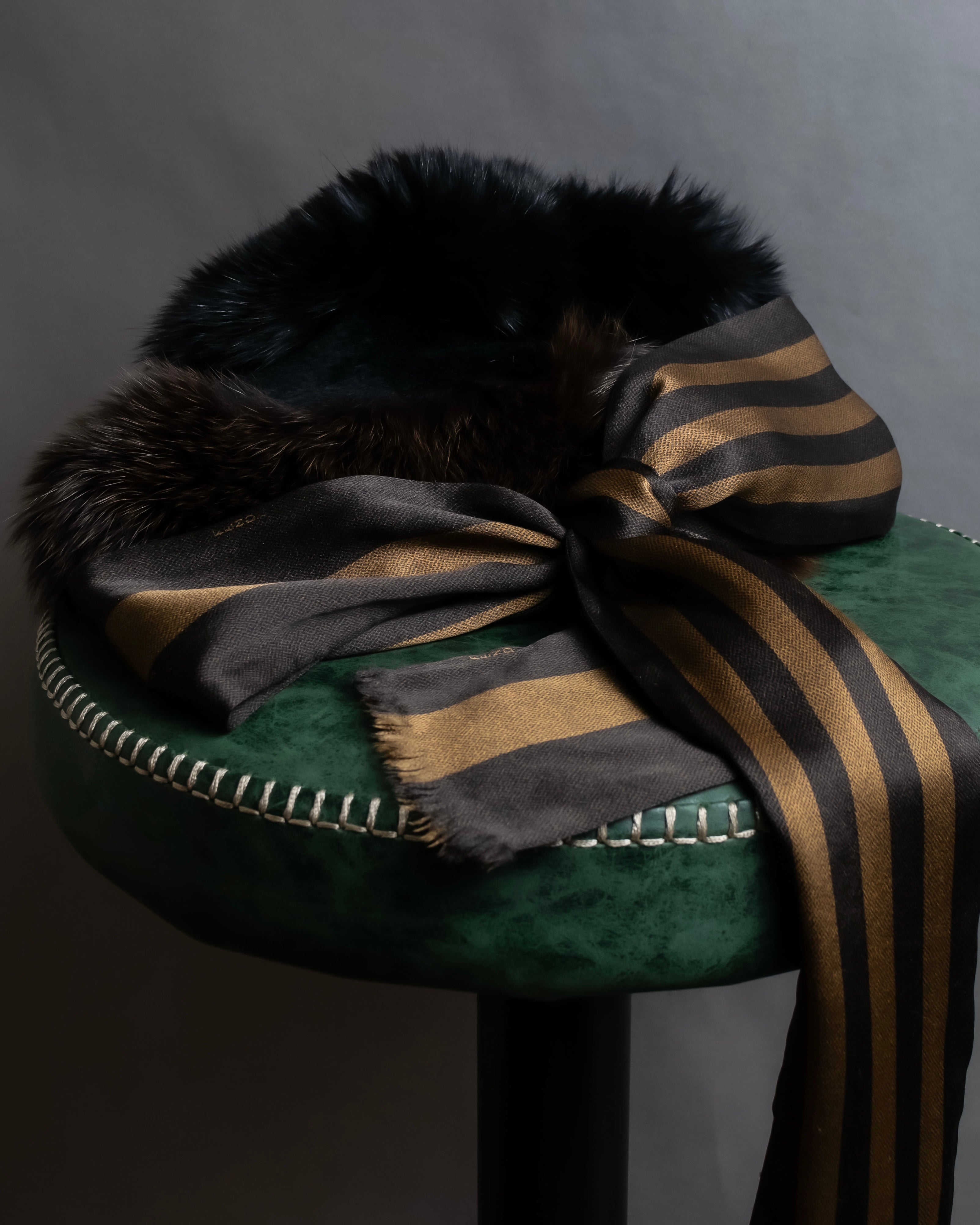 "FENDI" Two-tone striped fur docking stole