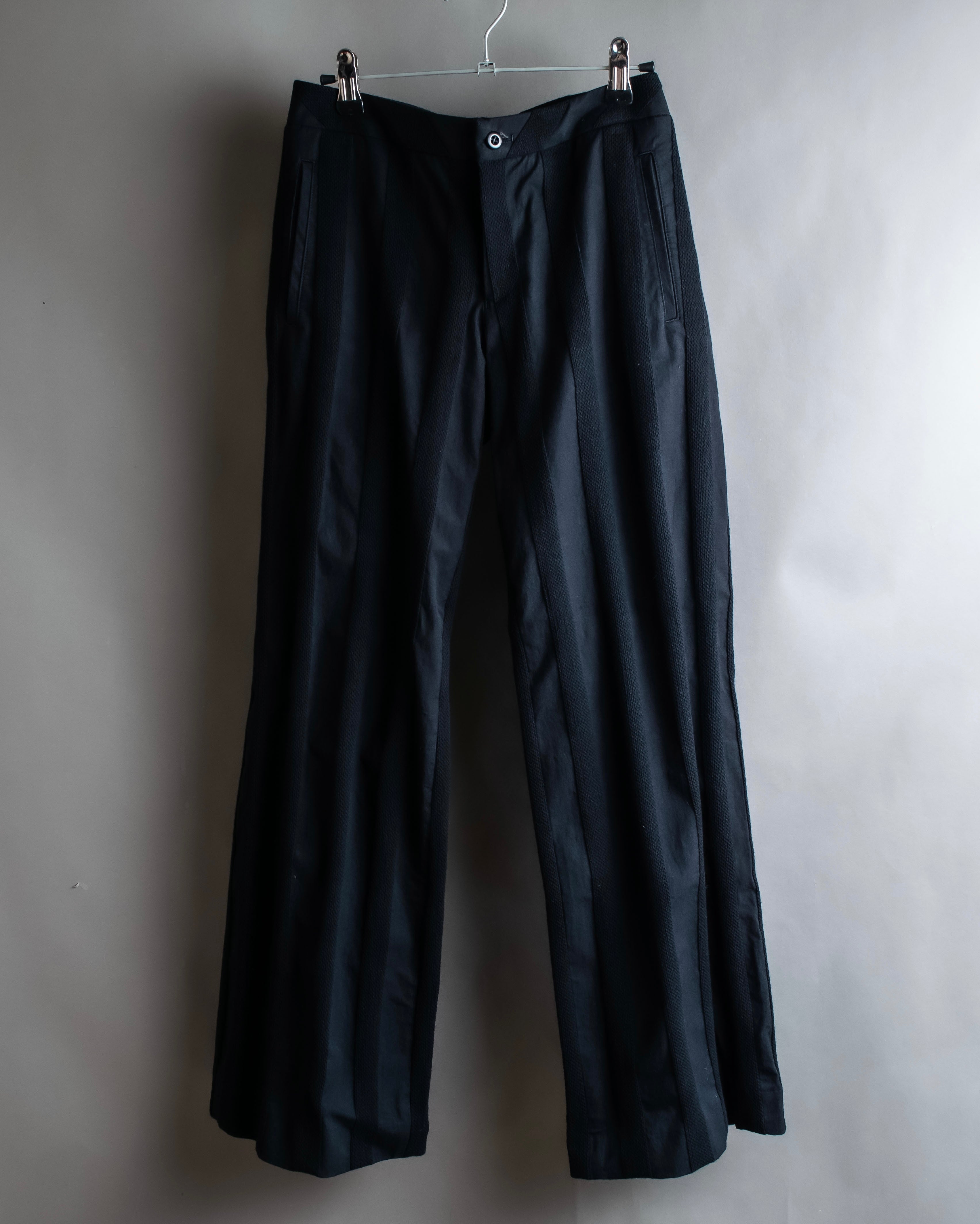 "ISSEY MIYAKE FETE" Fabric change stripe pattern wide slacks