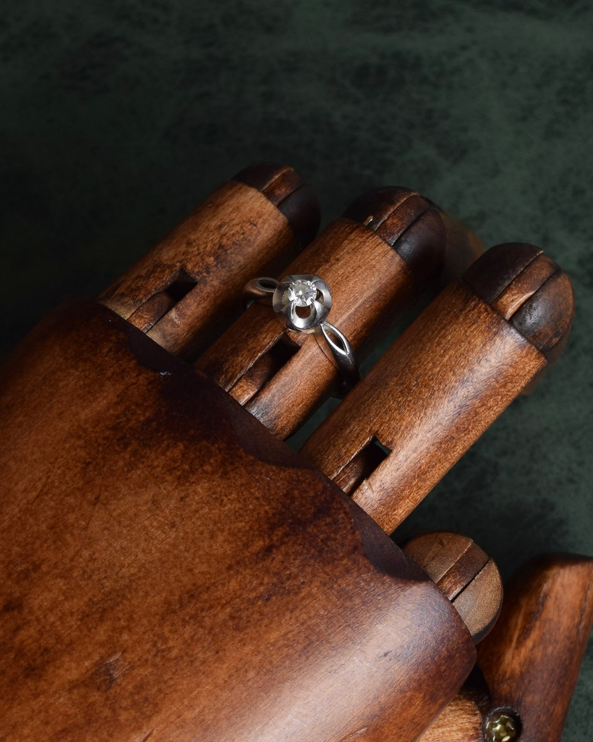 "Precious metals Platinum 900 jewelry ring"