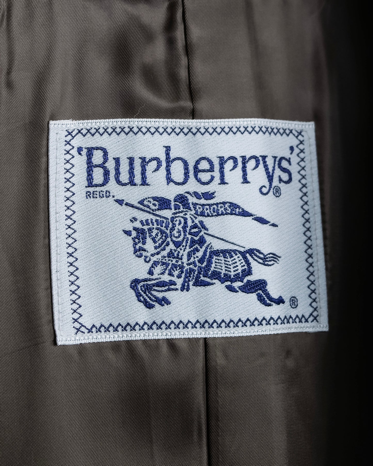 "BURBERRYS" Peaked lapels double breasted olive brown coat