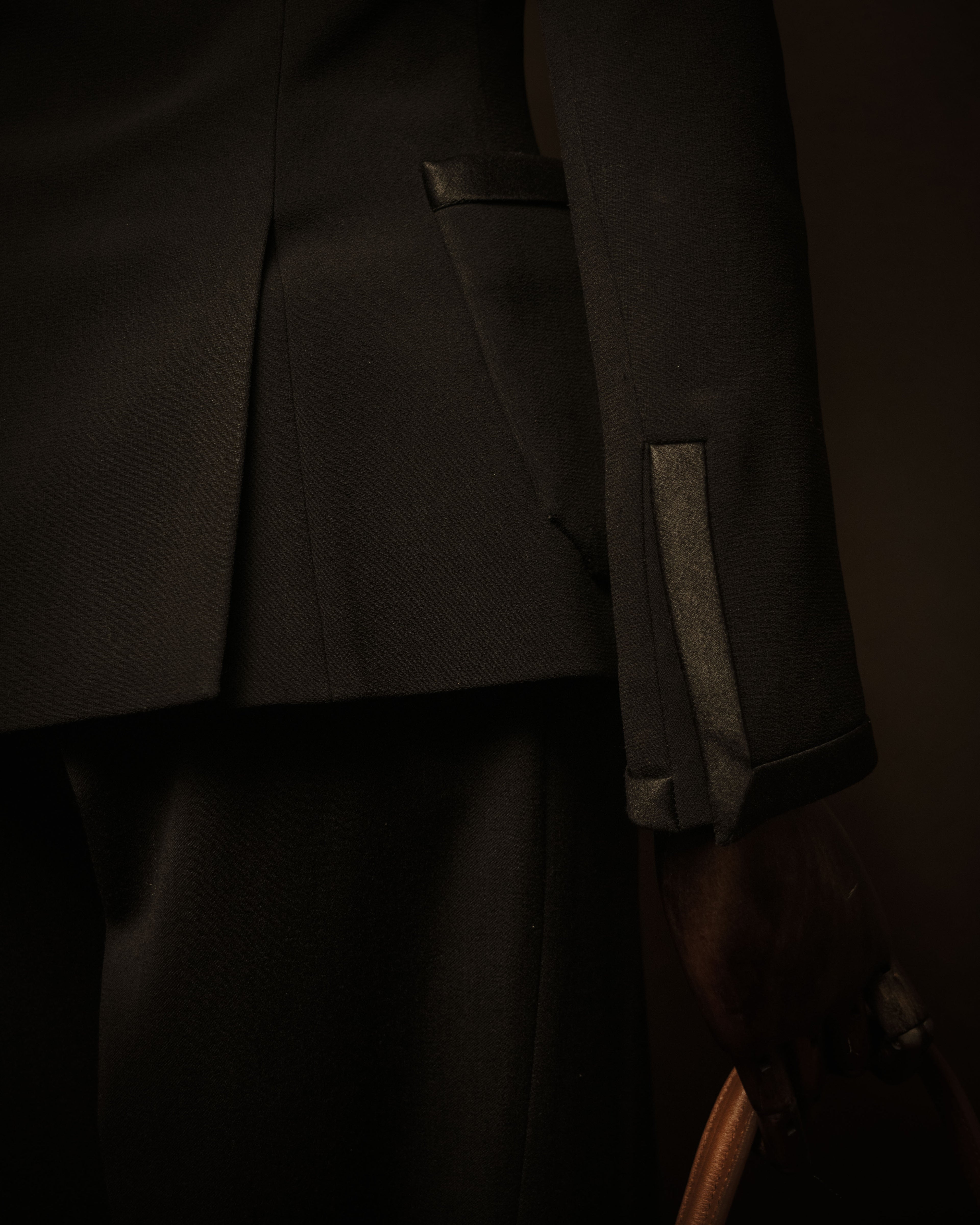 –SPECIAL– “BALENCIAGA” 2006-2012 Sculpted smoking jacket