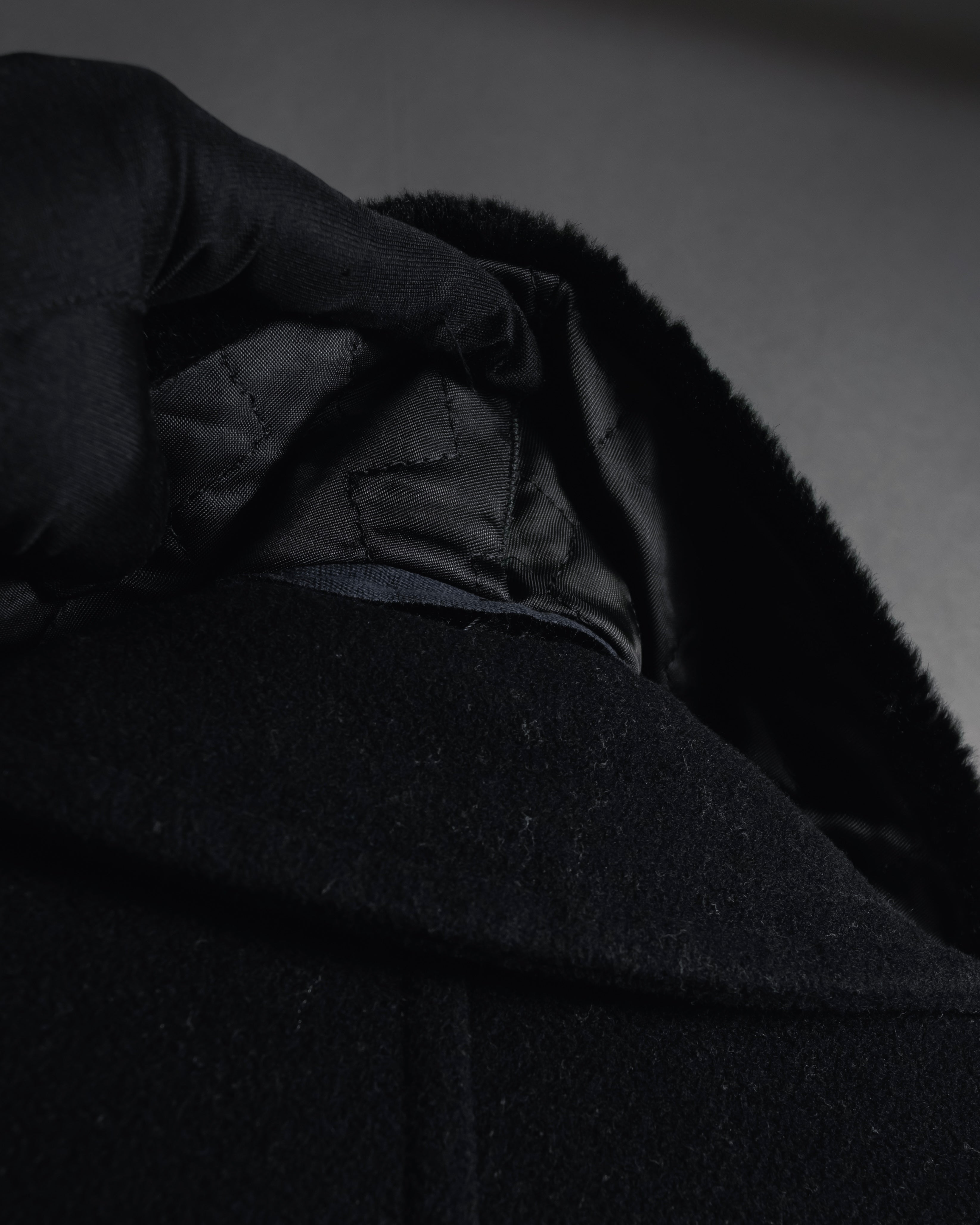 Abrigo con cuello de piel súper largo de los años 90-00 de MAX&Co.