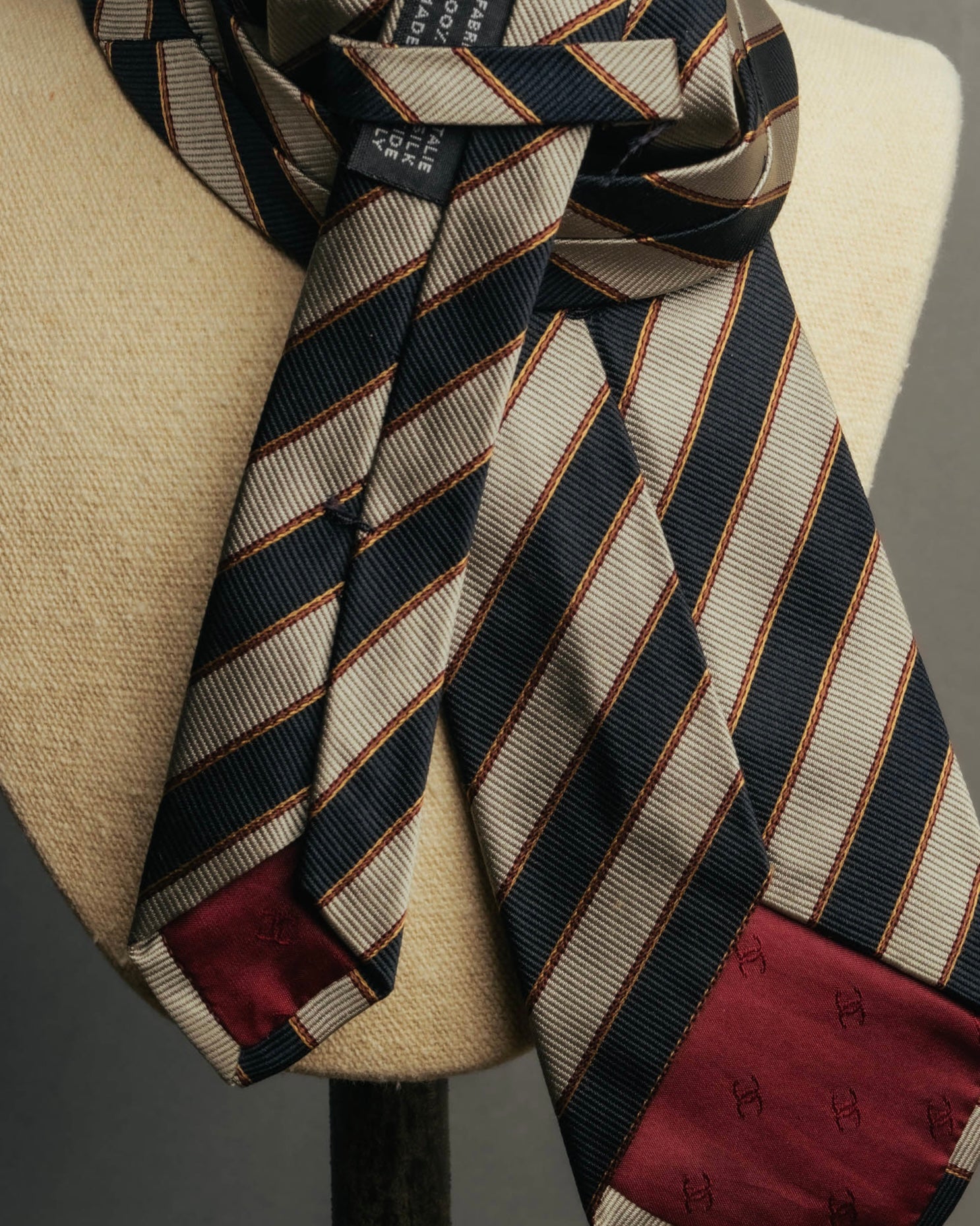 "CHANEL" 90's-00's Classic silk regimental striped tie