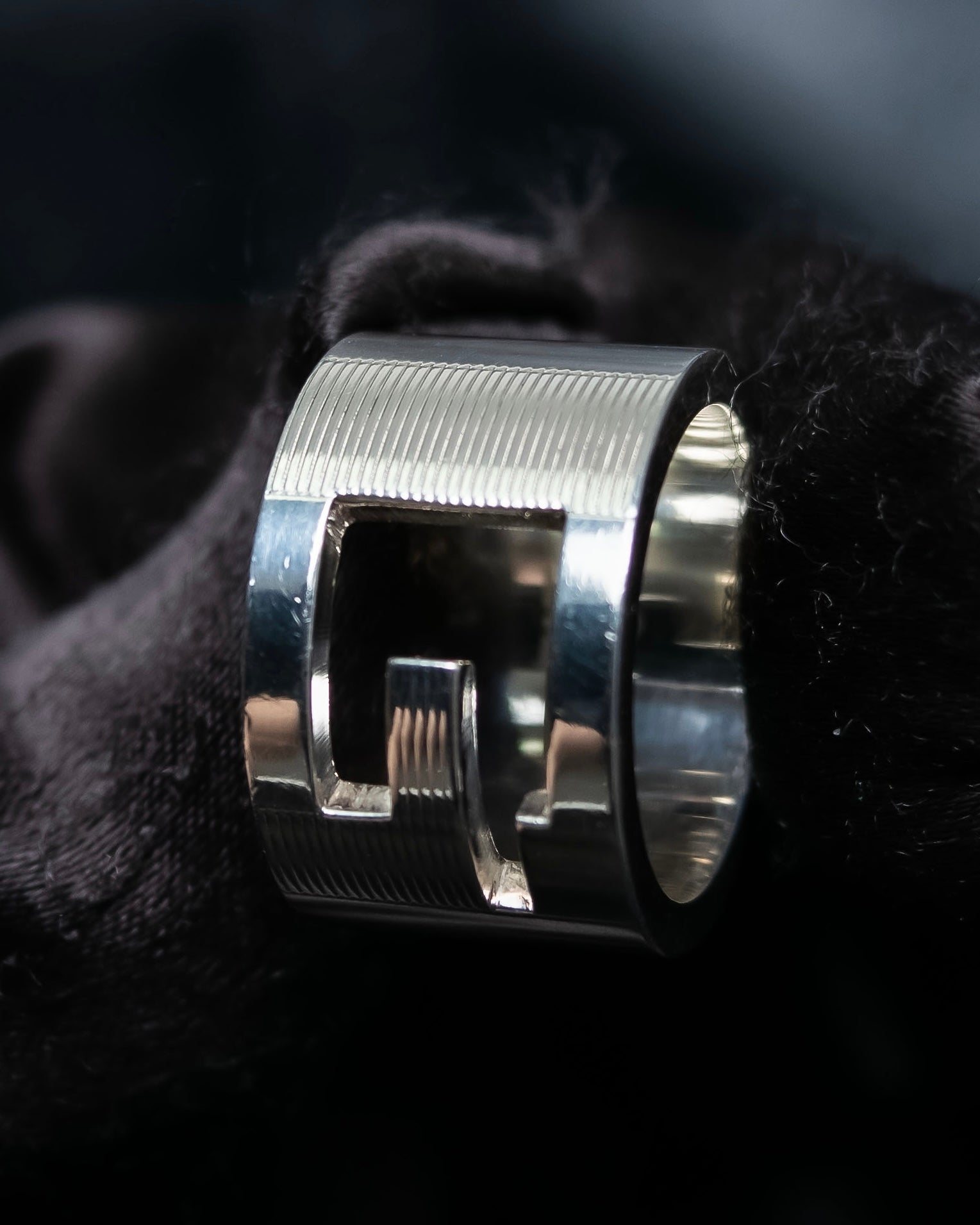 “GUCCI” G logo silver 925 ring