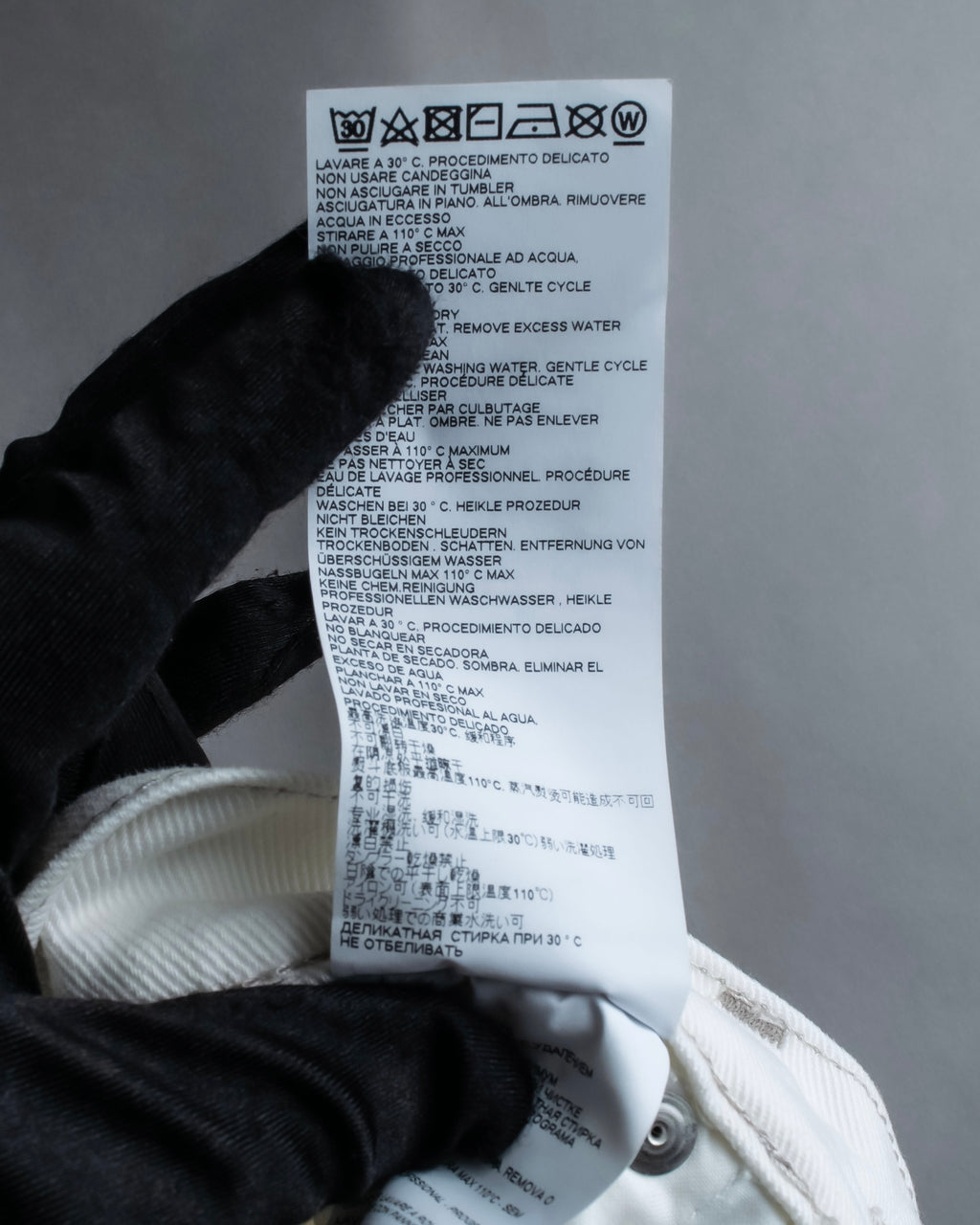 "MAISON MARGIELA" 21SS Washed raw cut flared cropped denim pants