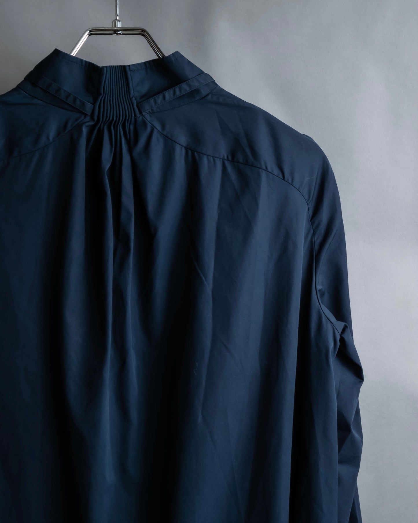 "HERMES" Skipper collar drawstring pullover shirt