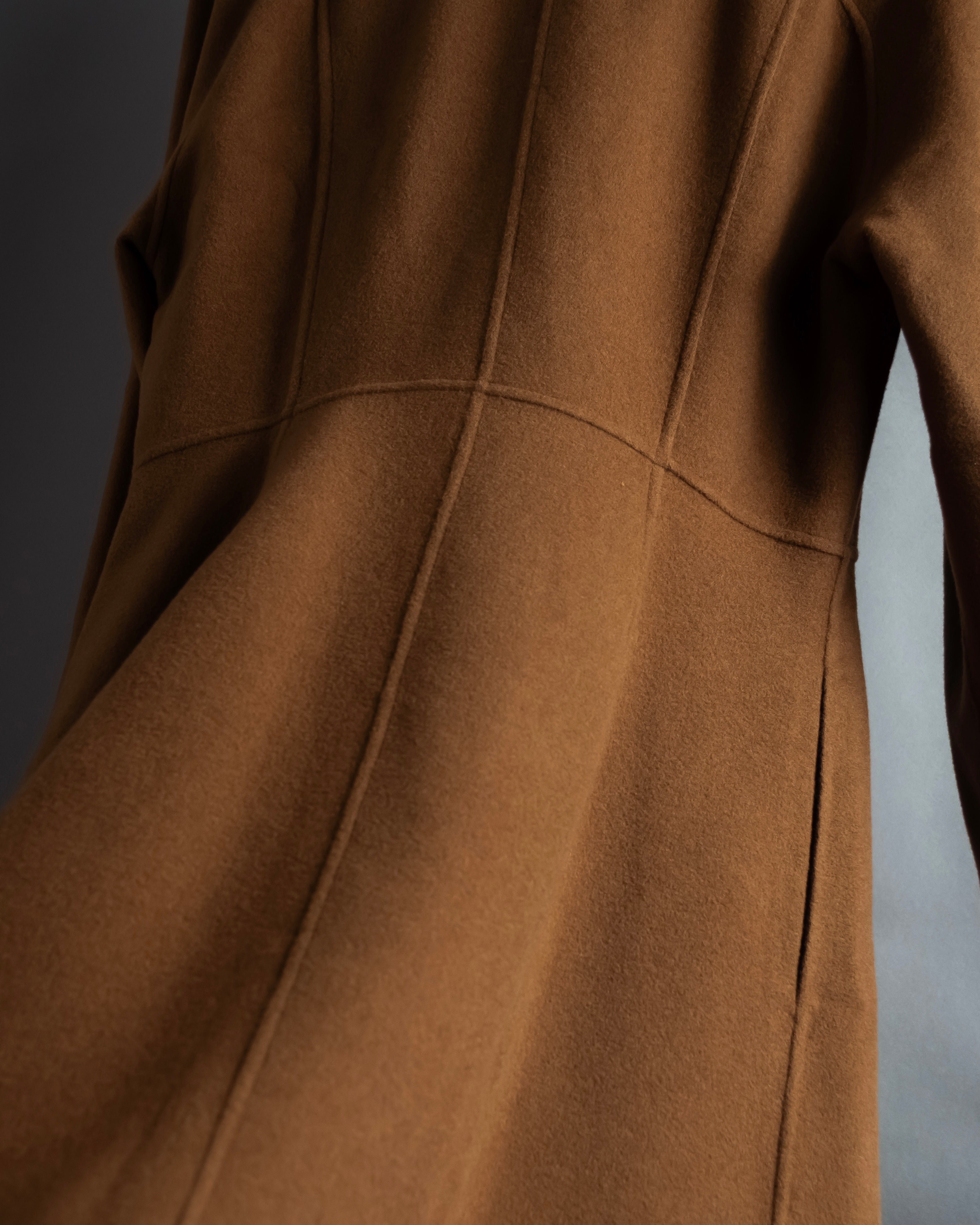 -SPECIAL- "Christian Dior" 80's-90's
Shaped flare silhouette collarless coat