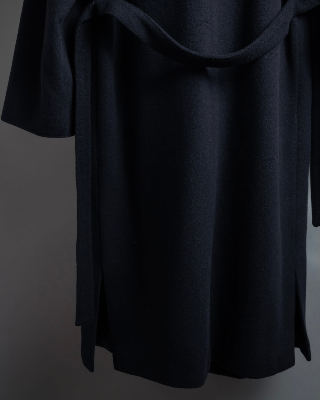 "VALENTINO" Double-breasted belted chester coat