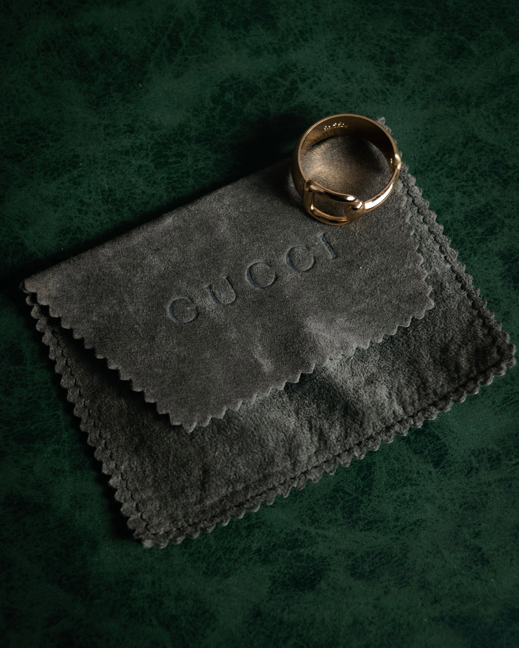 "GUCCI" 90’s-00’s Horsebit scarf ring