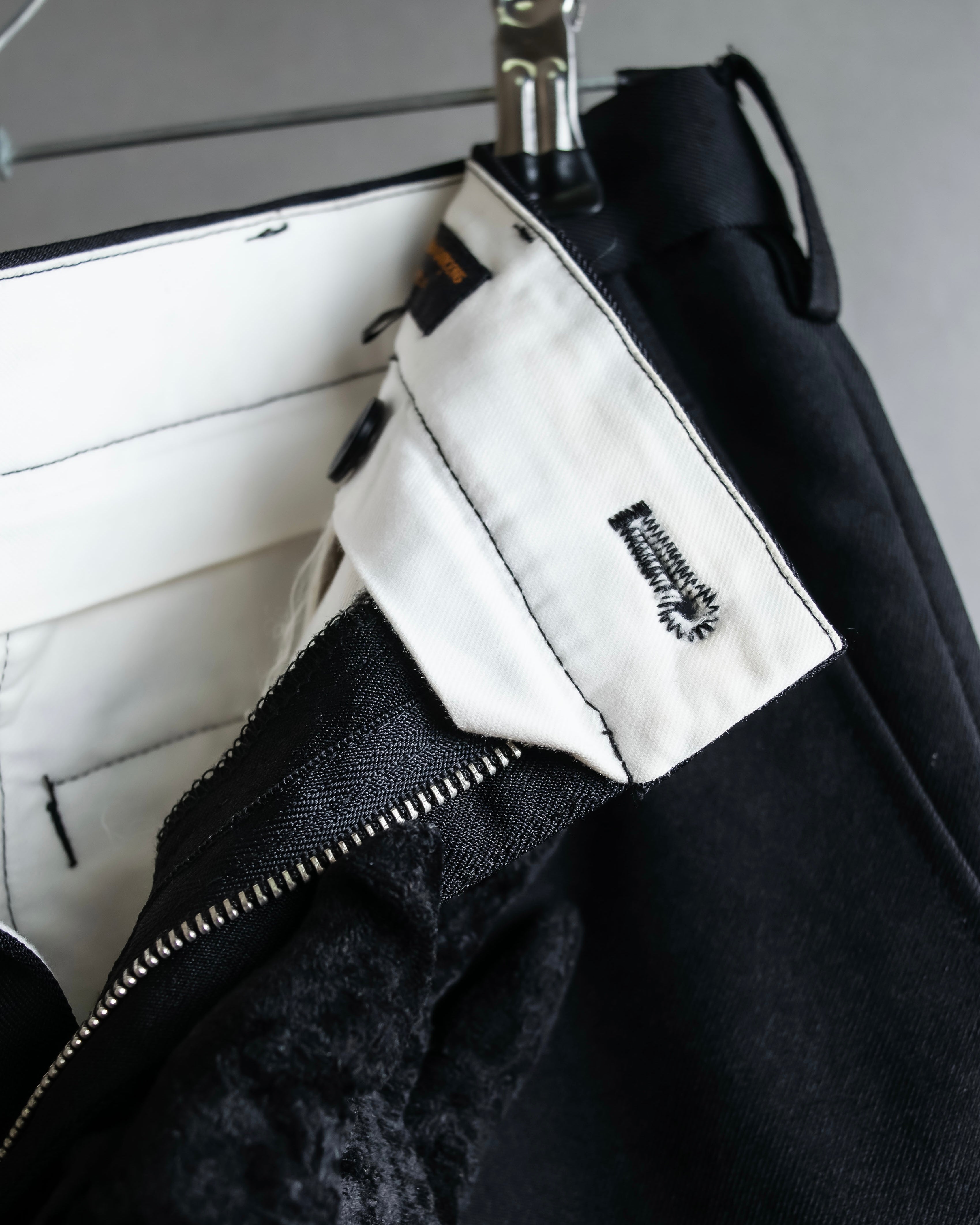 "COMME des GARCONS HOMME PLUS" 19SS Cut-off design slacks