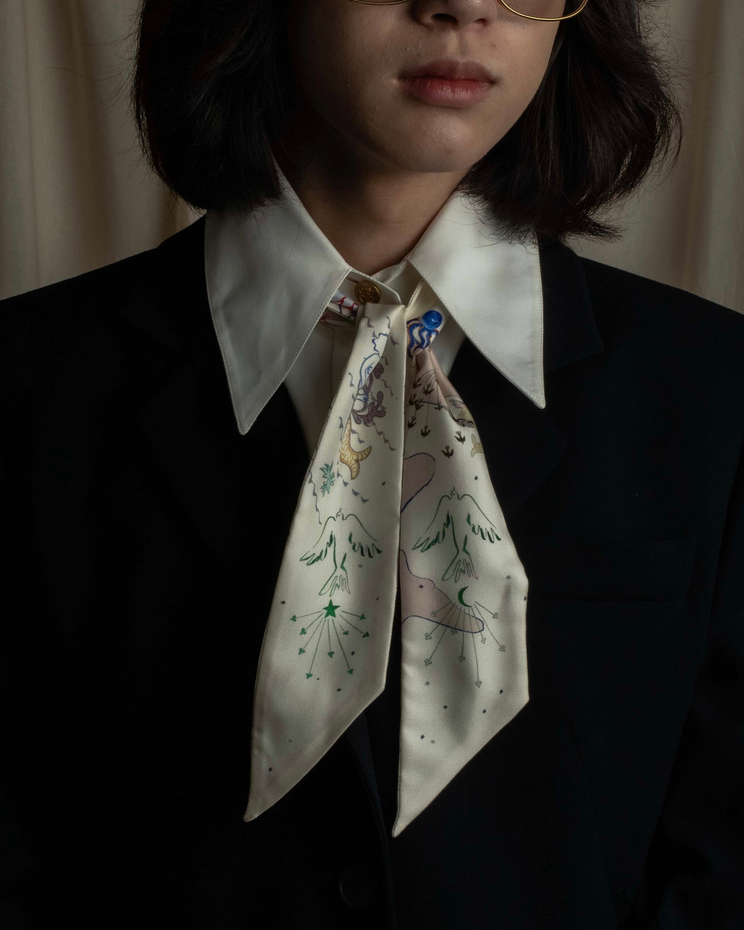 "Christian Dior" Dior Explore allegorical motif twilly mitzah scarf