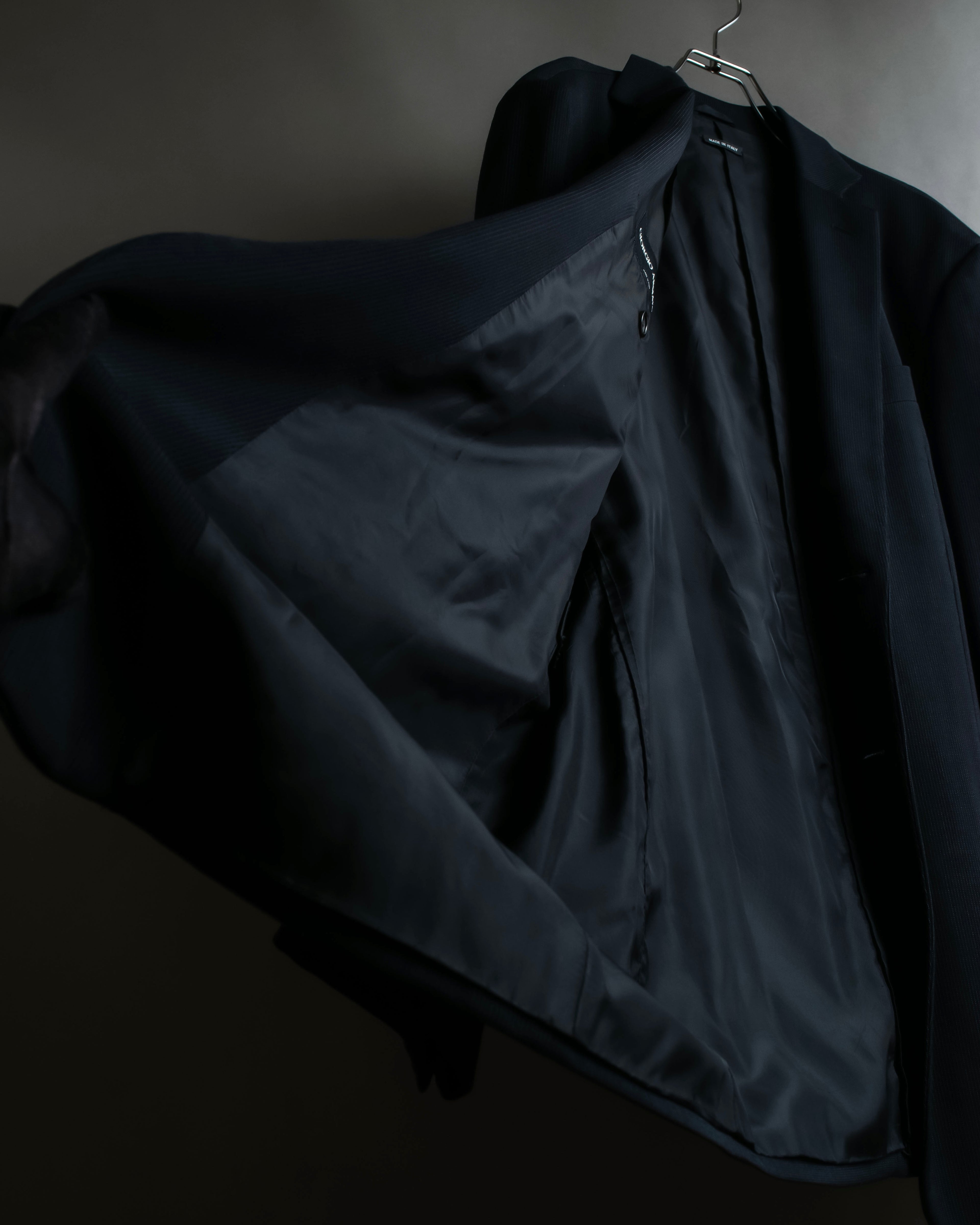 "GIORGIO ARMANI" Beautiful drape navy wool set up