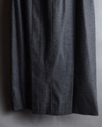 "CHANEL" 90's Gold button design straight line skirt