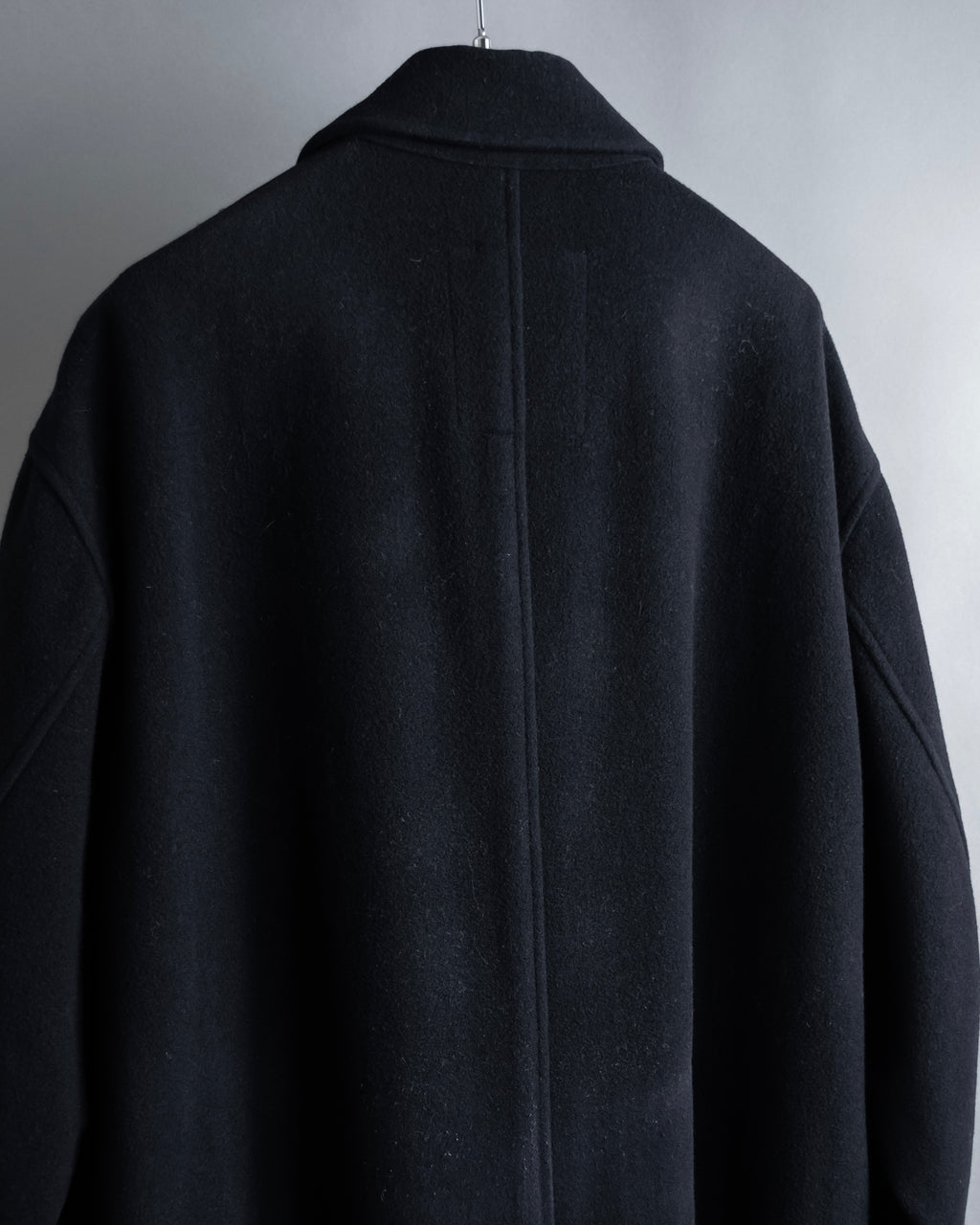 "YOHJI YAMAMOTO" Straight line stand collar coat