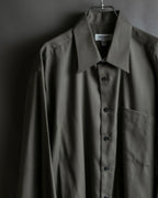 "YVES SAINT LAURENT for men"
Grayish khaki color oversized shirt