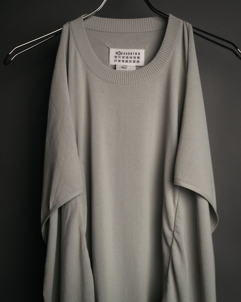 “Maison Margiela” 2015SS deconstructed cape knit top