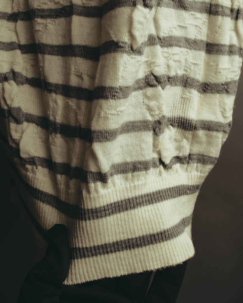 "tao COMME des GARÇONS" 10's Textured striped wool knit cardigan