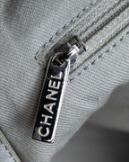 "CHANEL" Karl Lagerfeld design Matelasse chain Black shoulder bag