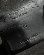 "PRADA" Apron stitch design long nose loafers