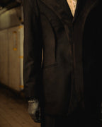 Chaqueta entallada y curvilínea del proceso -REF-