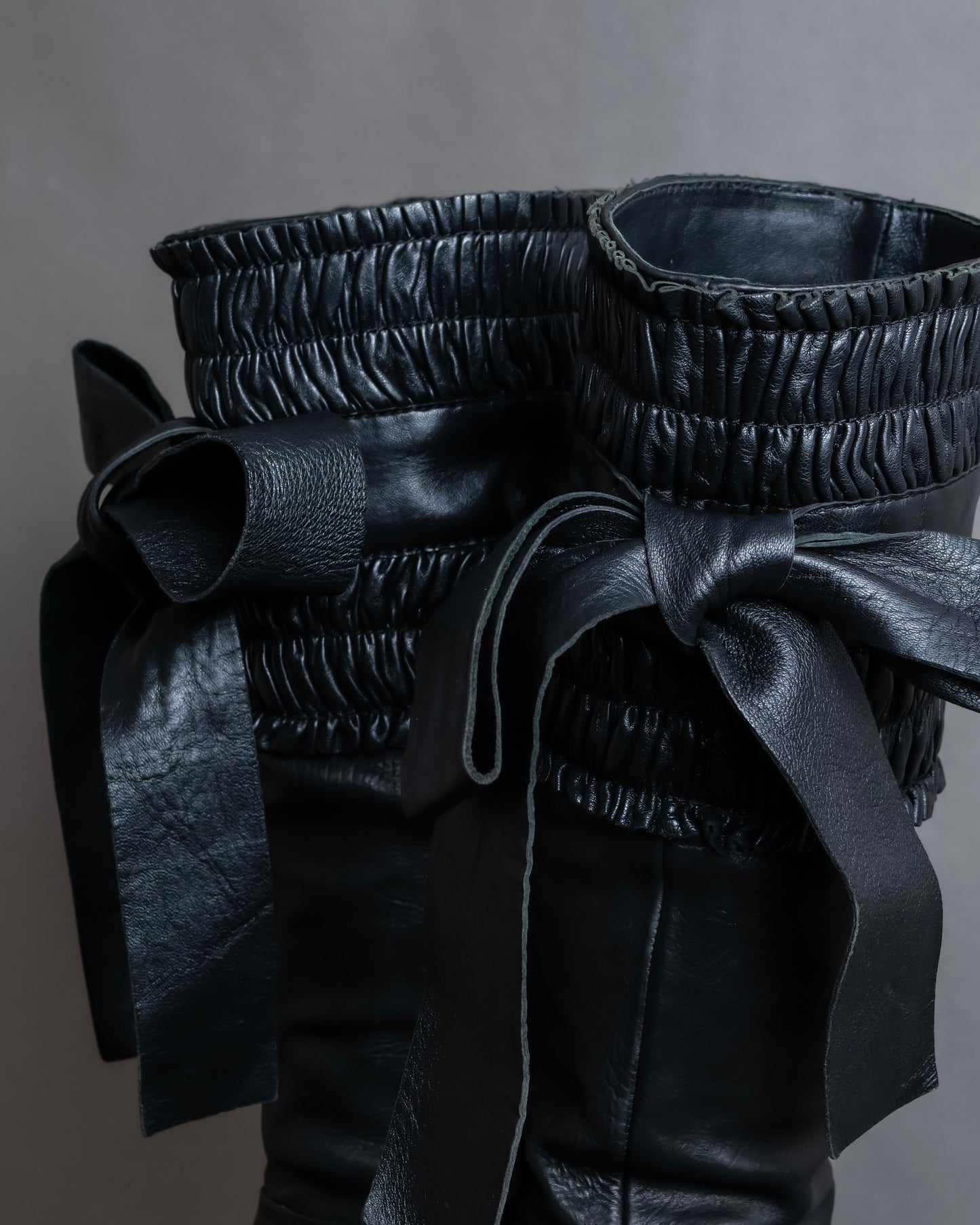 "MIU MIU" Gathered＆ribbon design zip-up leather long boots