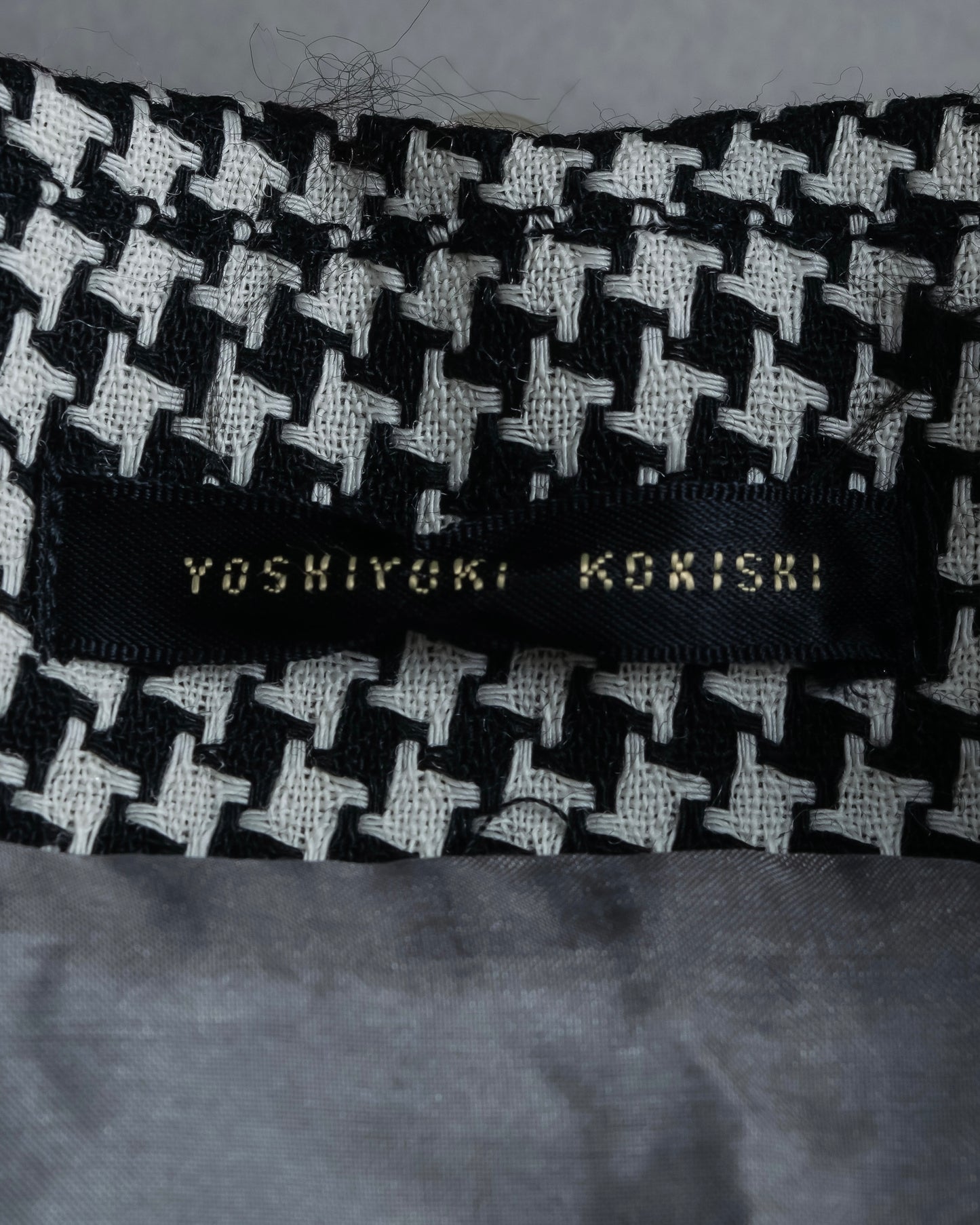 "YOSHIYUKI KONISHI" Countless button design stand collar blouson