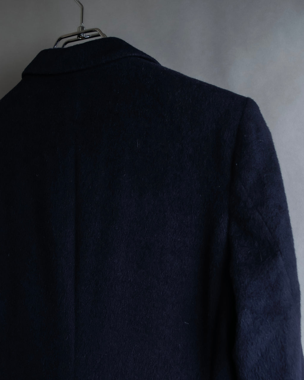 "BALENCIAGA" Peak lapel double-breasted chester coat