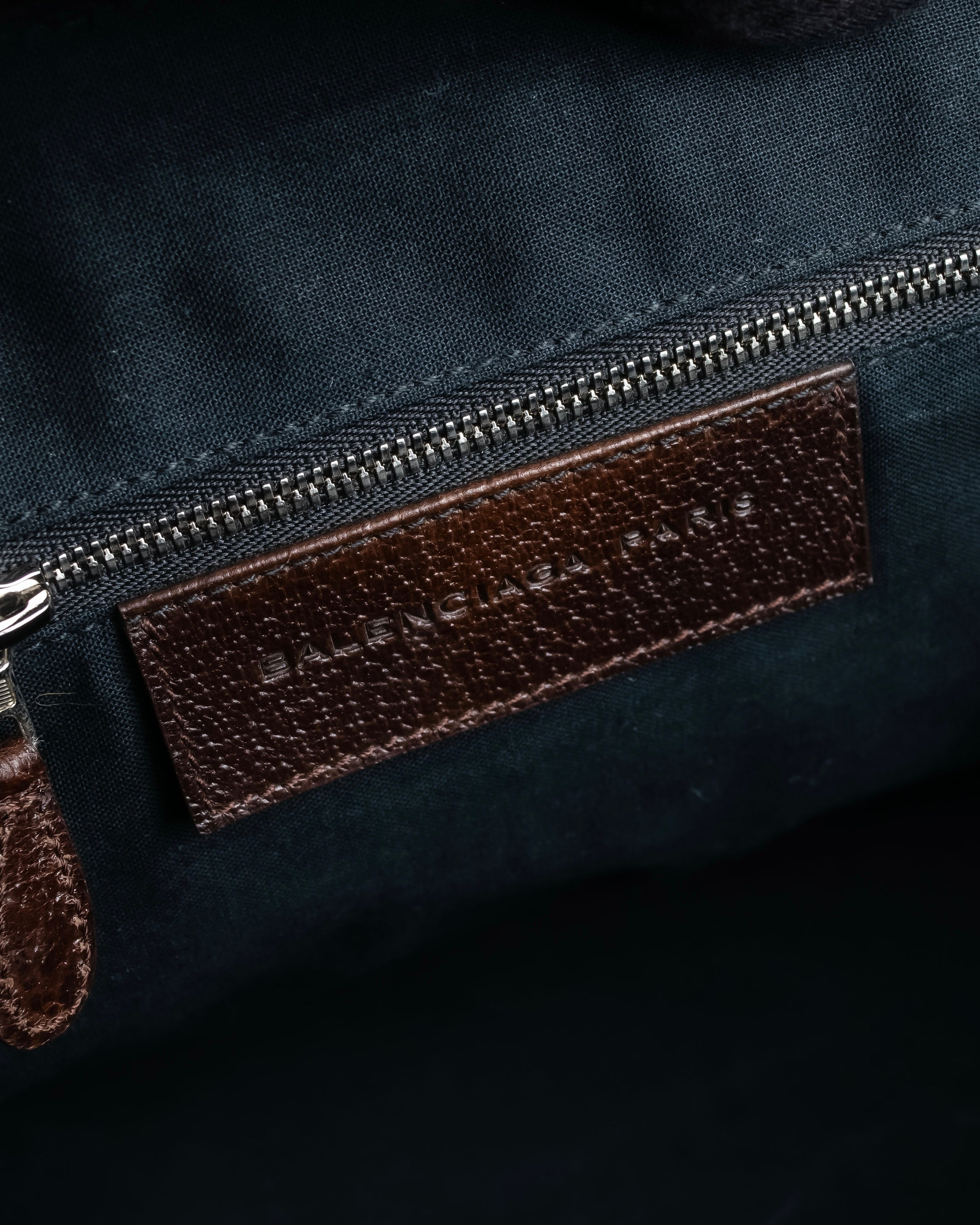 "BALENCIAGA" Circle lock design leather doctor bag