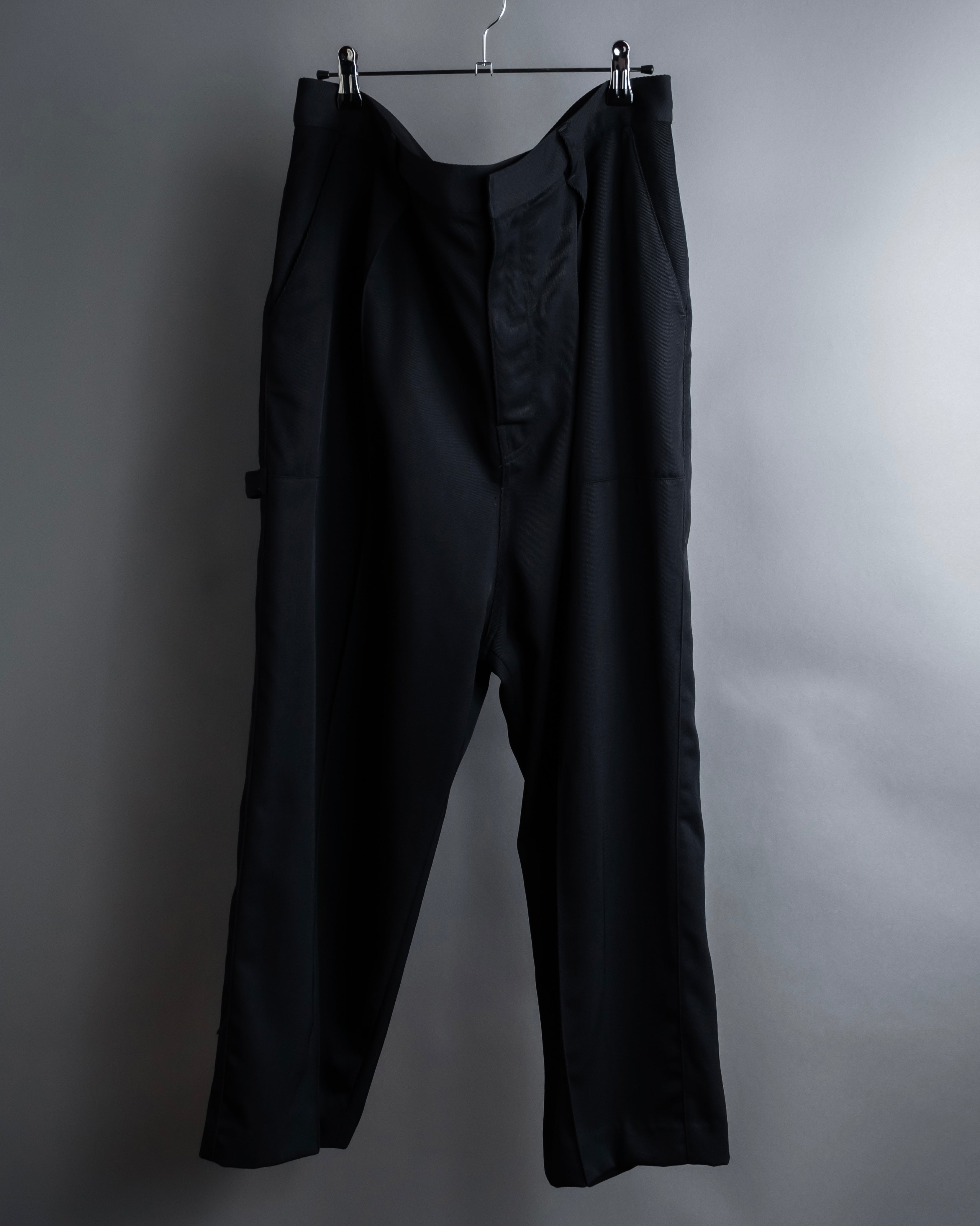 "LOEWE" Three-dimensional pattern design wide slacks