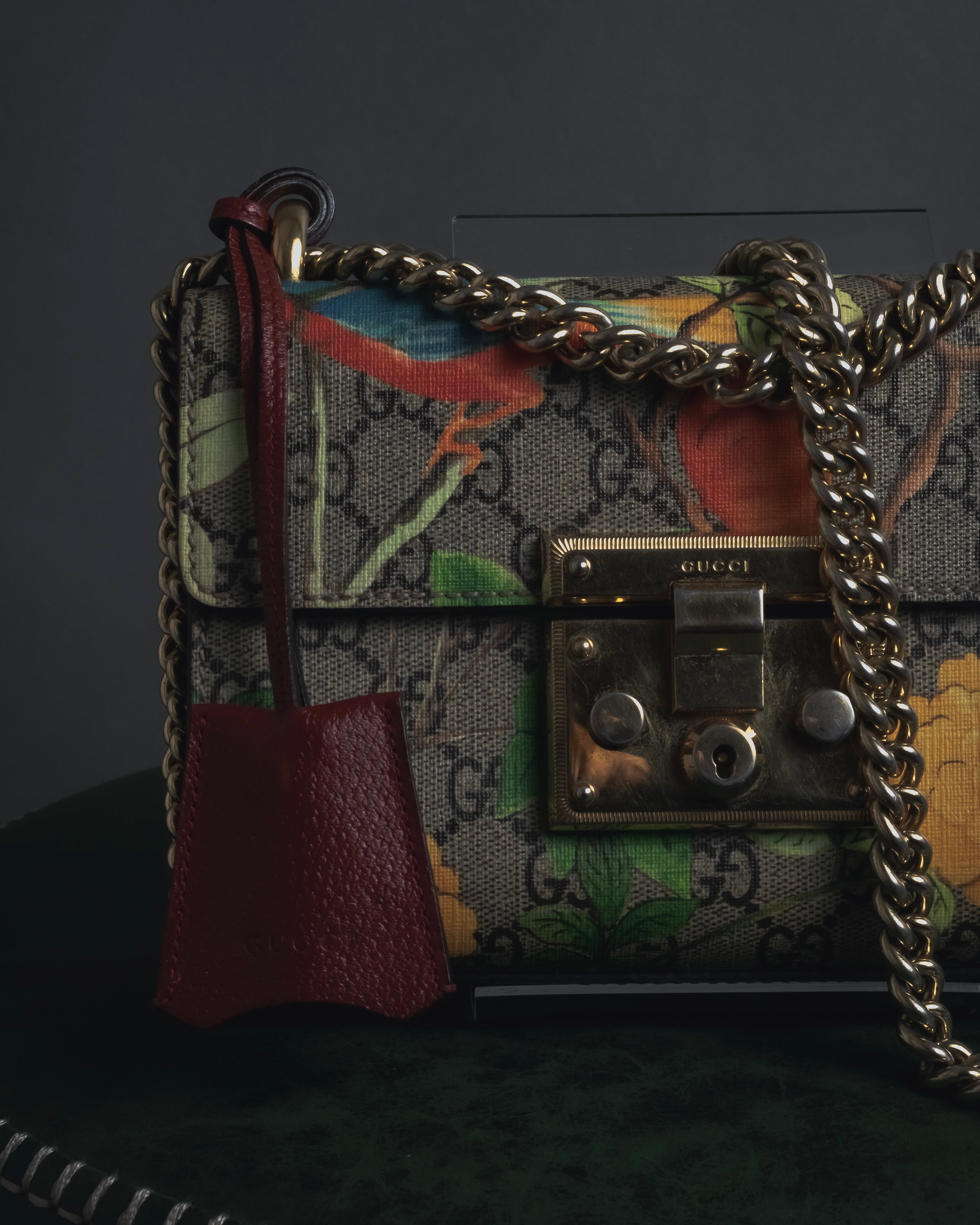 -SPECIAL- "GUCCI" Michele-era floral padlock design chain shoulder bag