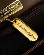 "Franco Parmiggiani" Turn lock design crocodile texture hand bag