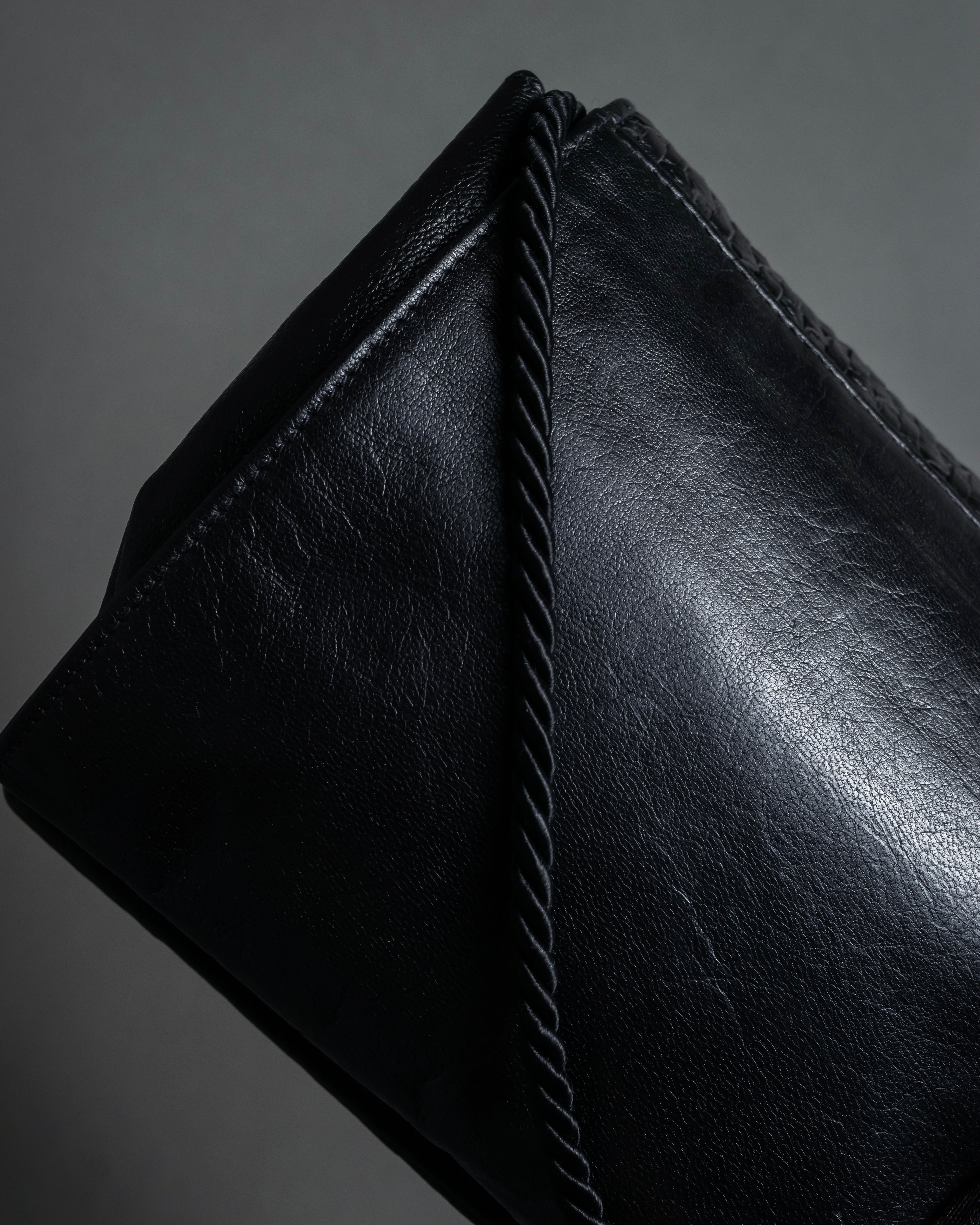 "FENDI" 80's Karl Lagerfeld design braided leather shoulder bag