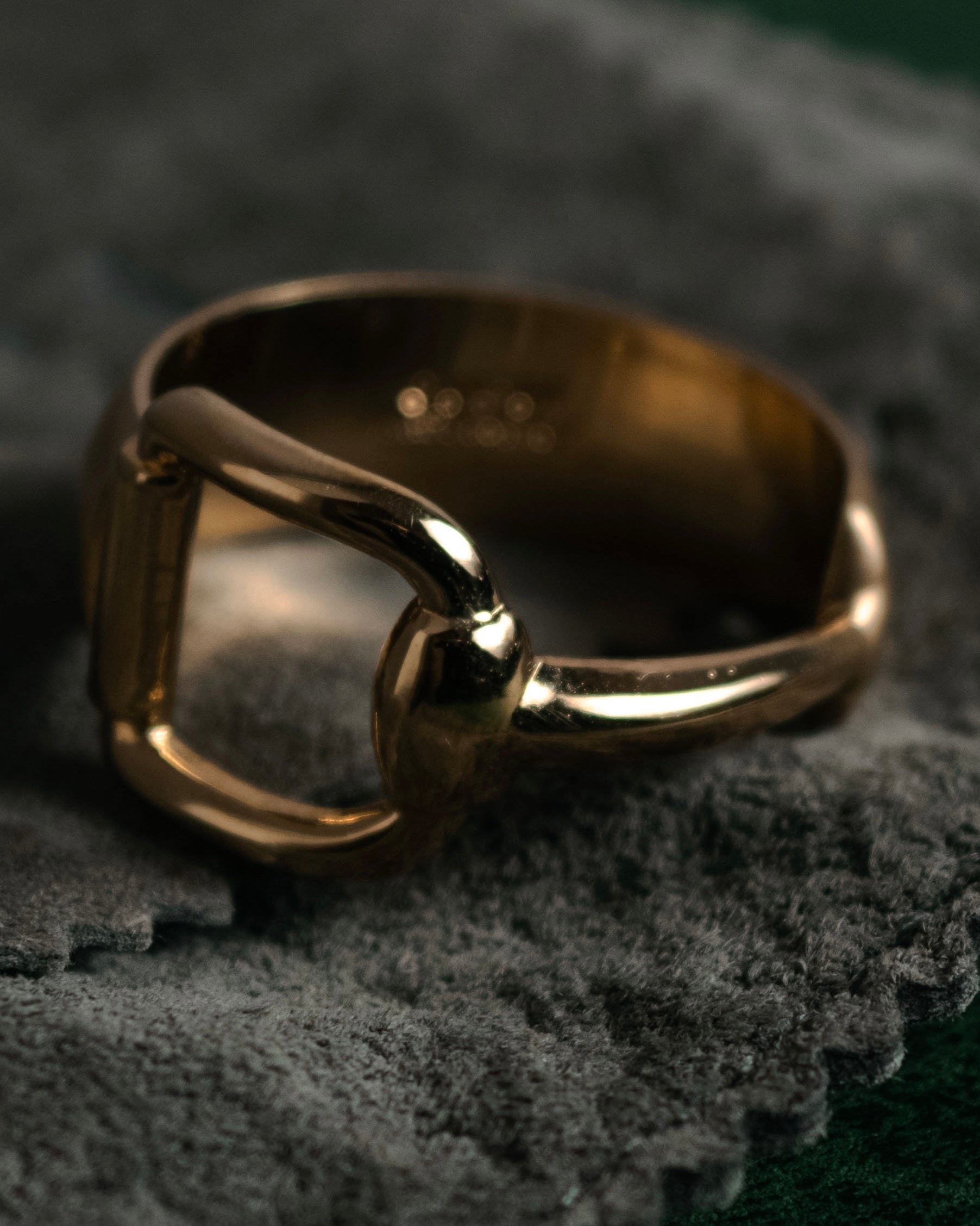 "GUCCI" 90’s-00’s Horsebit scarf ring