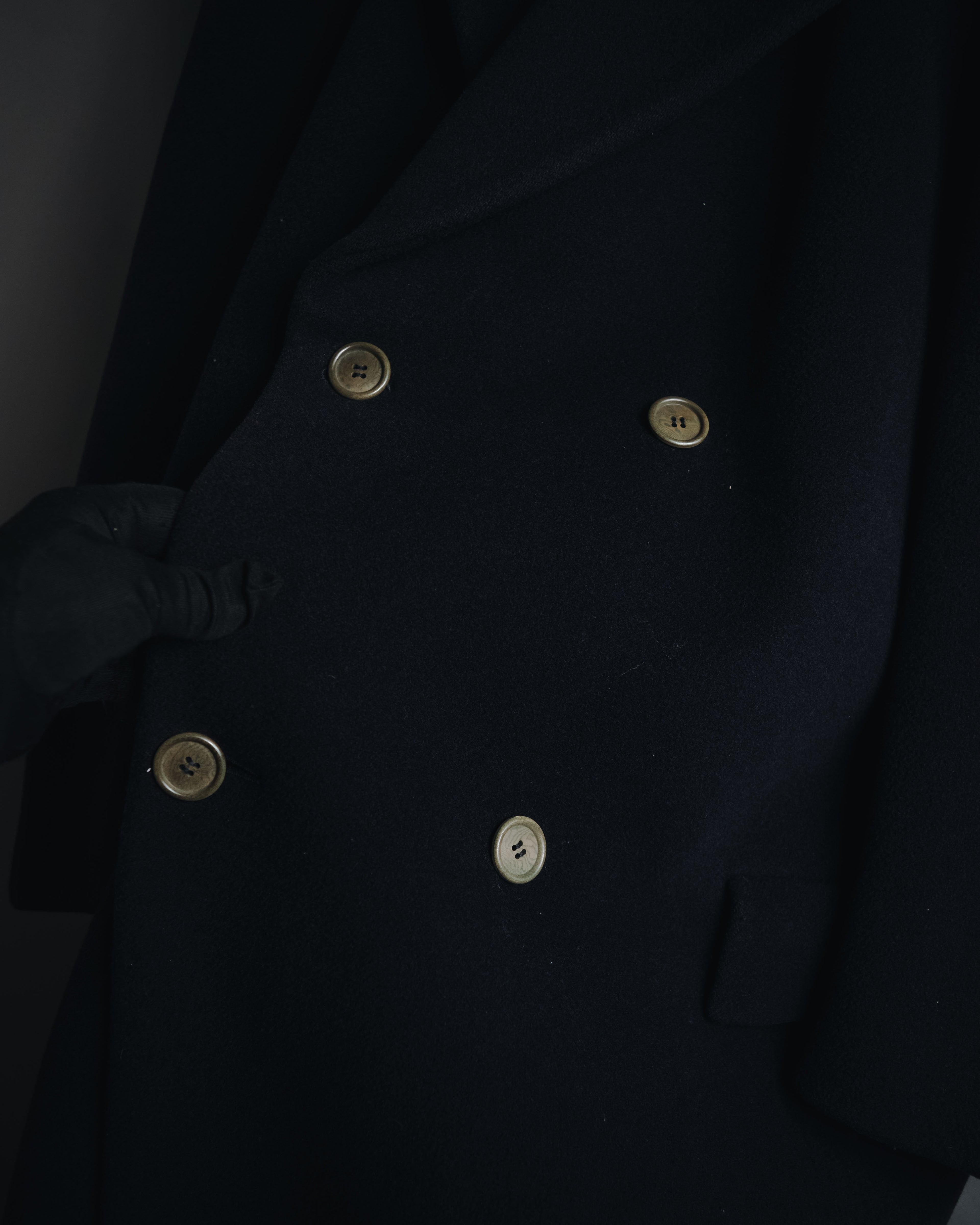 –SPECIAL– "GIORGIO ARMANI"
80’s-90’s tailored overcoat