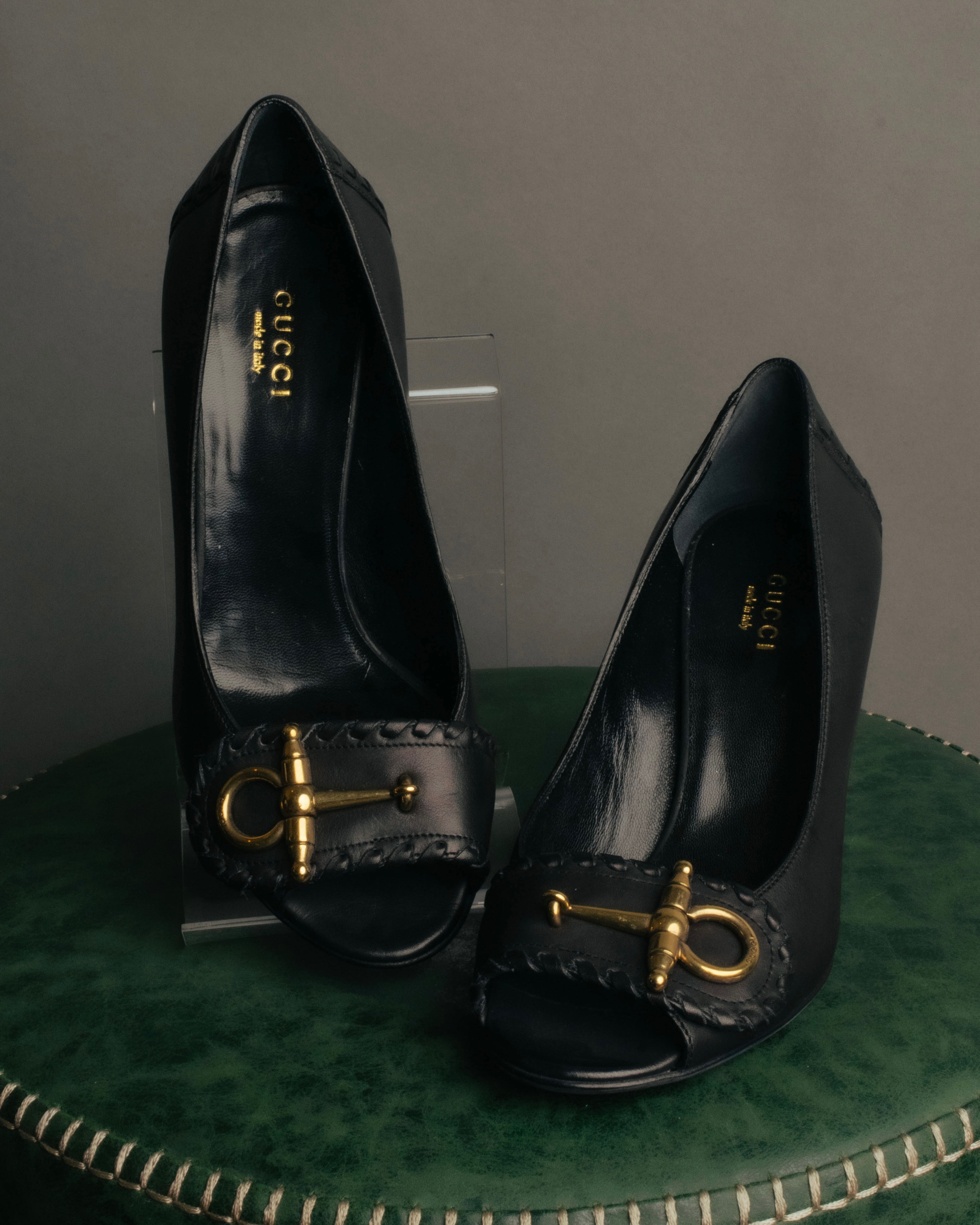 “GUCCI” 90’s-00’s Horsebit open toe pumps