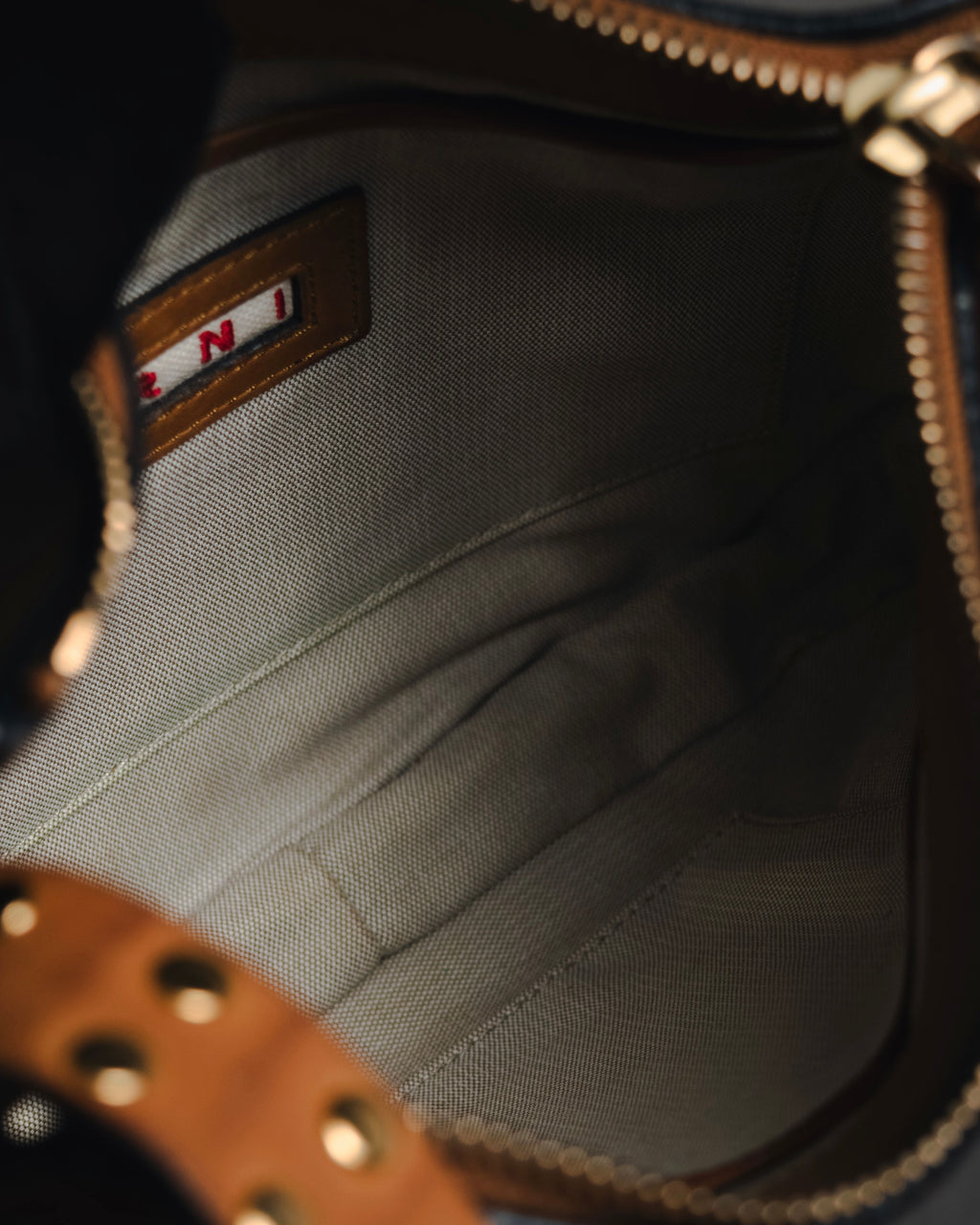 "MARNI" 2010’s-20’s studded leather shoulder bag