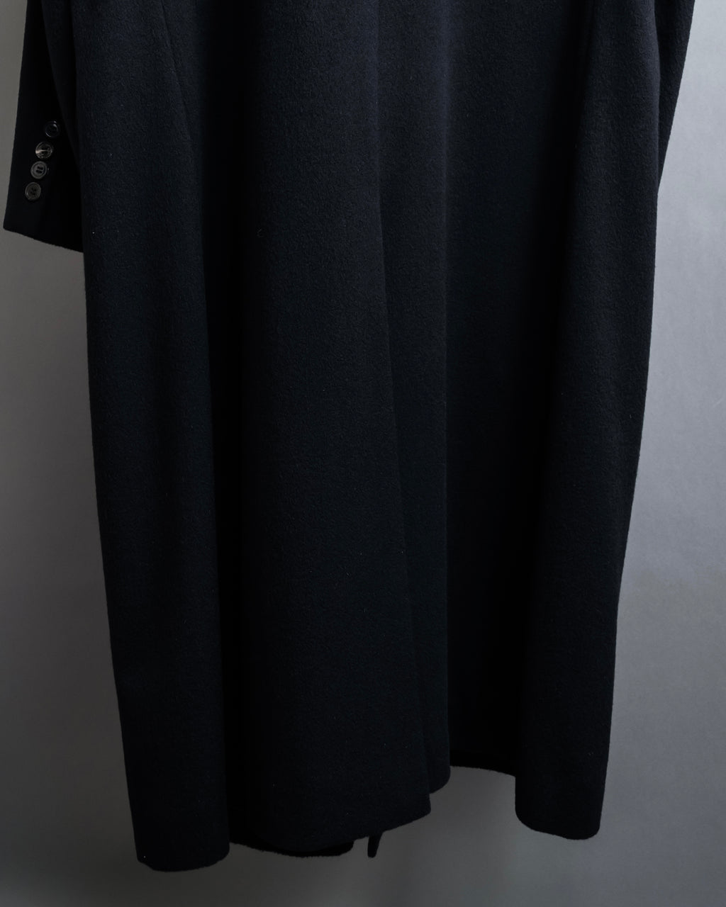 "CHRISTIAN DIOR MONSIEUR" 
Oversized double-breasted chester coat