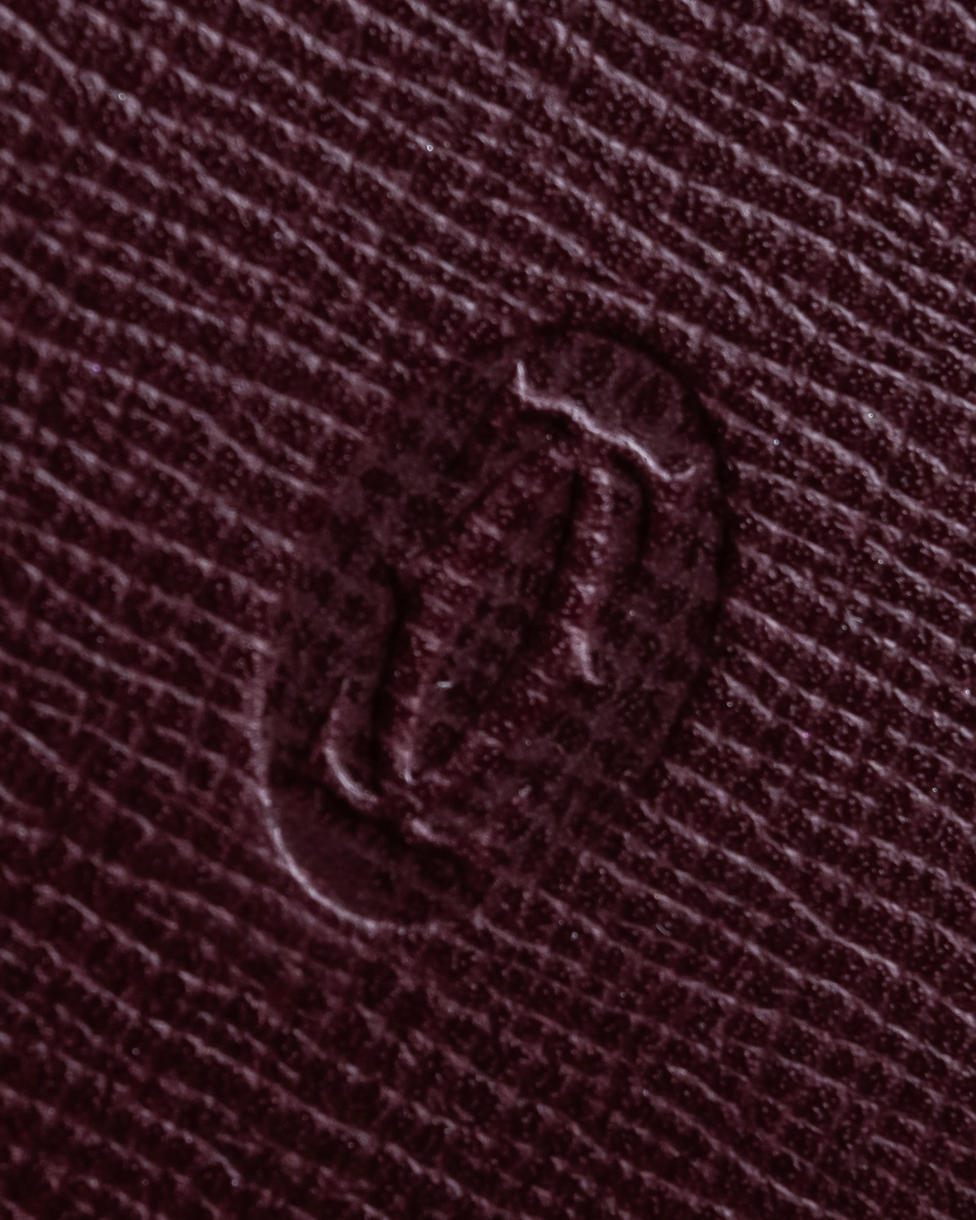 "Cartier" Les Must de Cartier bi-fold leather wallet