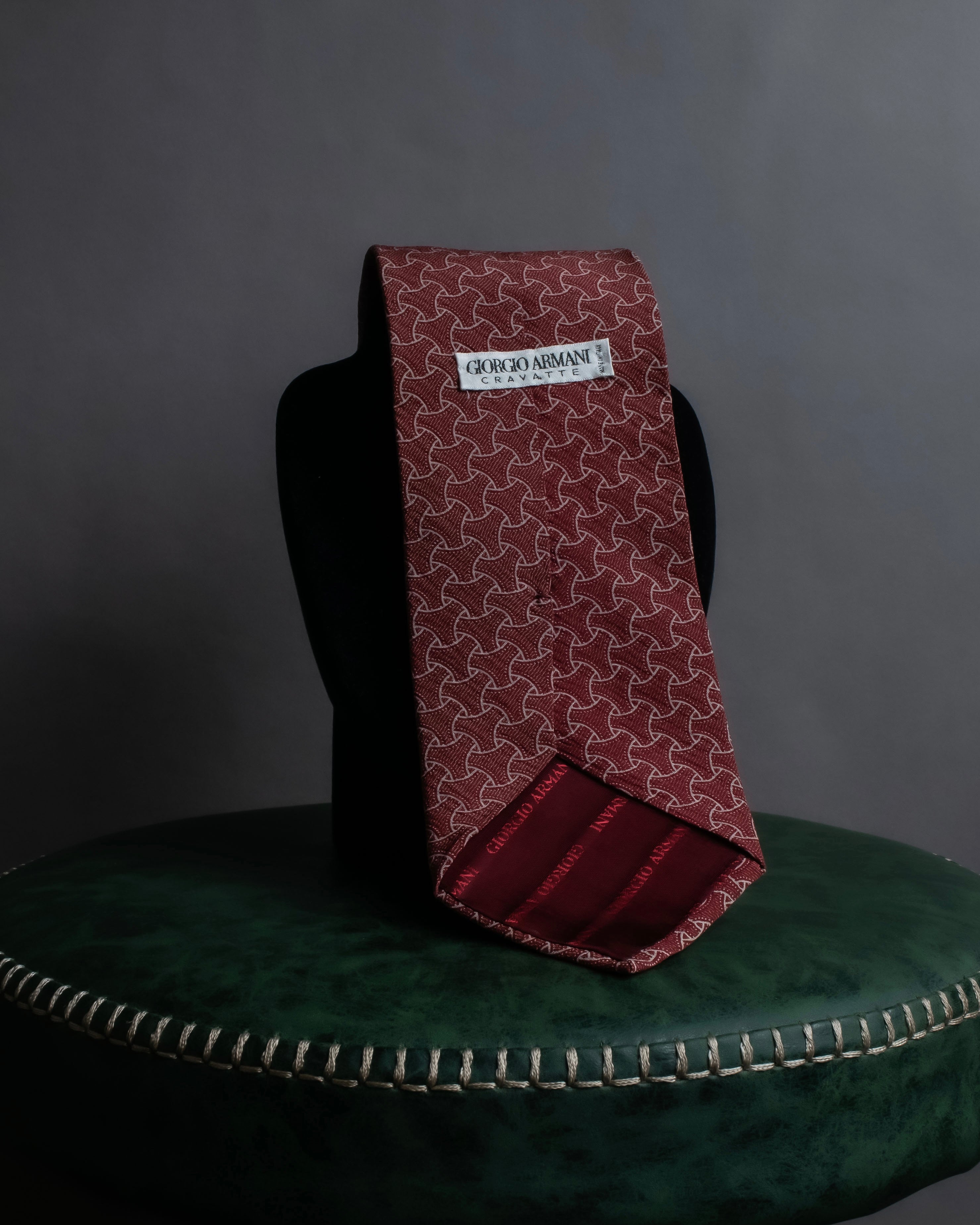 "GIORGIO ARMANI" Wave pattern silk necktie