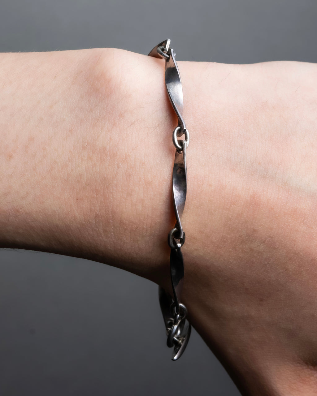 "GEORG JENSEN" Twisted detail silver bracelet